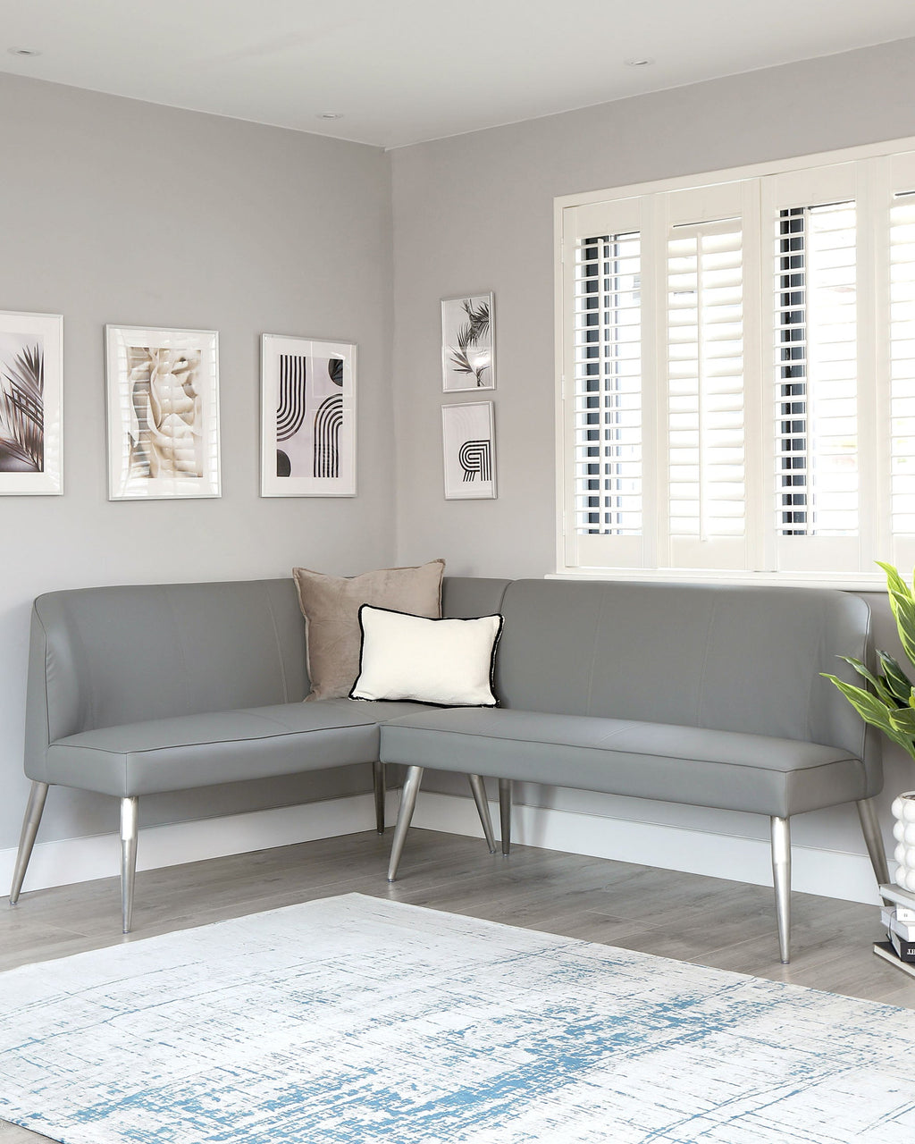 Banc d'angle droit 5 places en similicuir gris moyen et acier inoxydable brossé