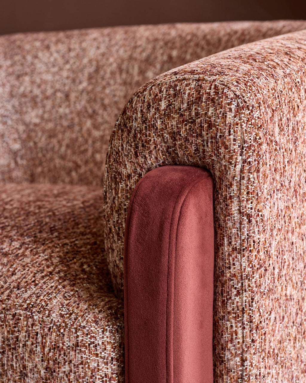 Fauteuil d'appoint Miles rouge caramel en matériau mixte