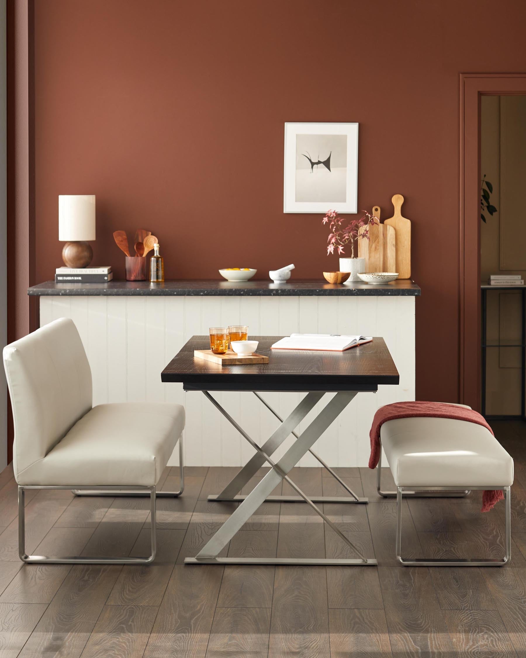 Table de salle à manger extensible Nala en bois noir, 6 à 8 places