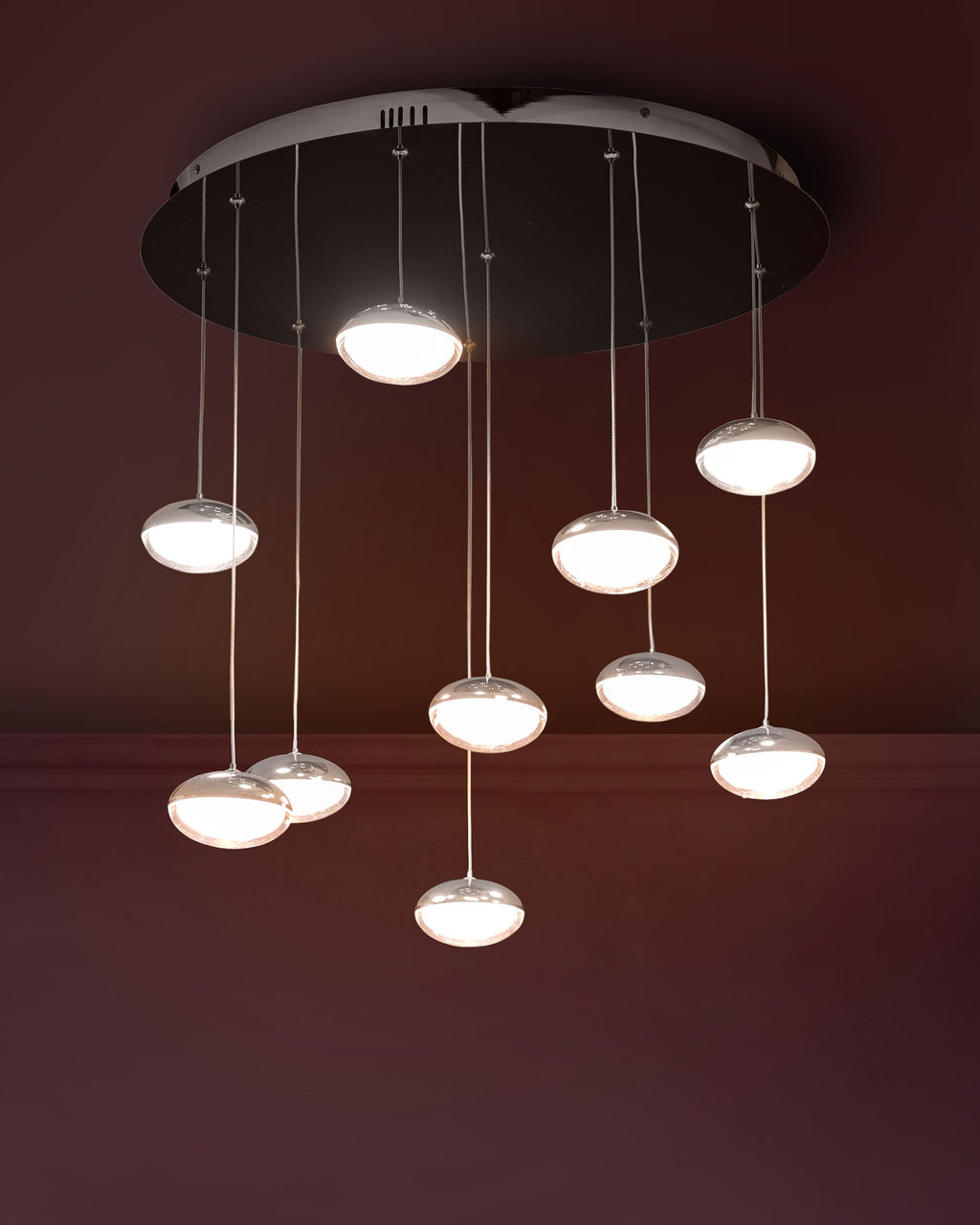 Suspension Nina argentée chromée avec verre transparent et LED réglable à 10 LED