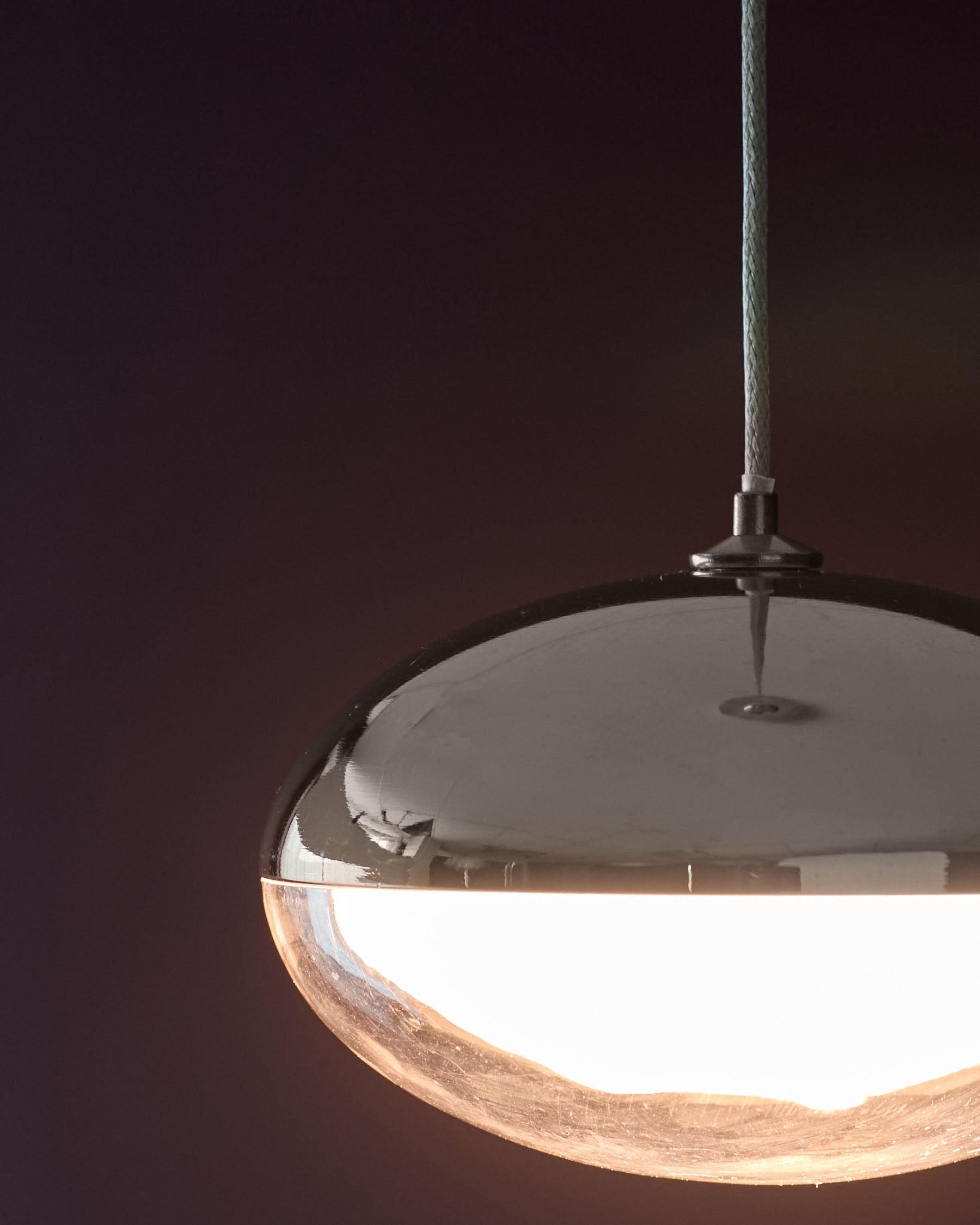 Suspension Nina argentée chromée avec verre transparent et LED réglable, à une seule goutte