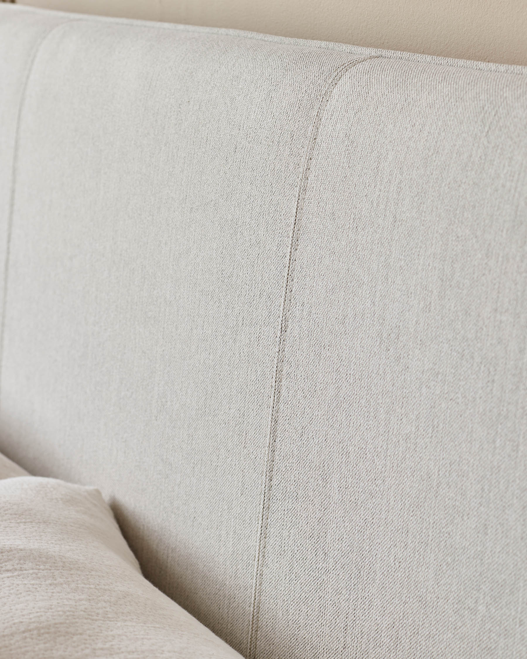 Lit double Paolo en tissu bicolore ivoire