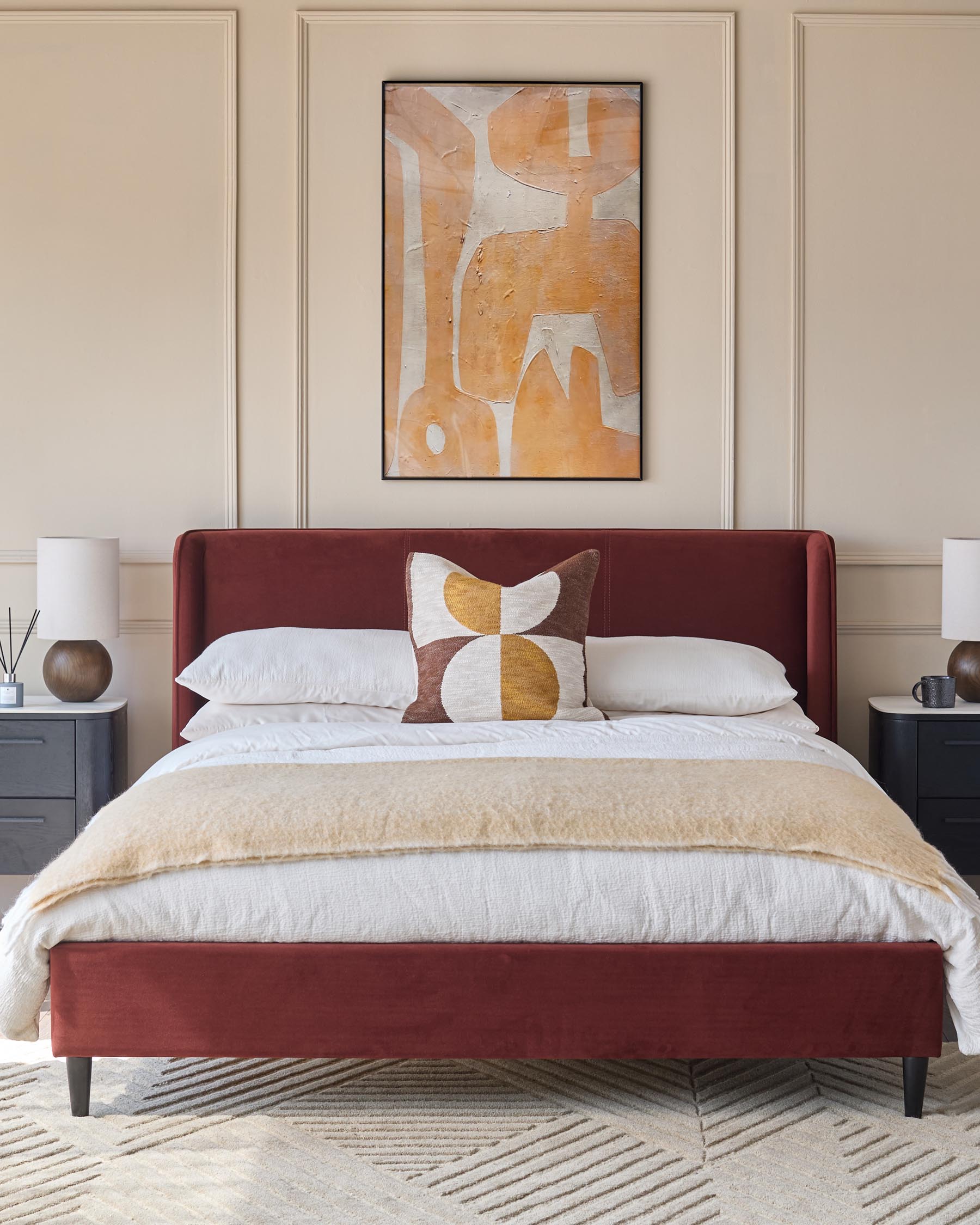 Lit king size Paolo en velours rouge caramel