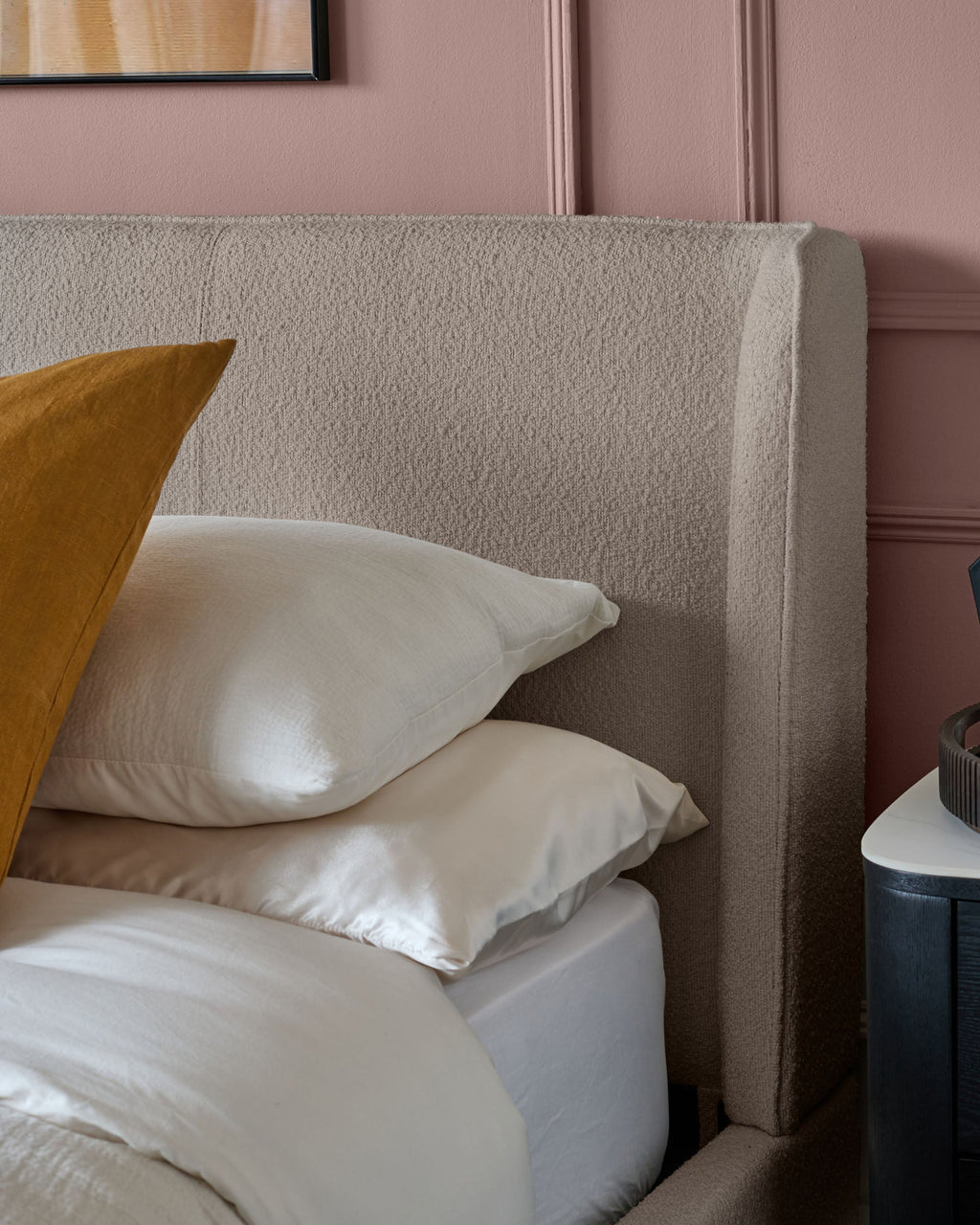 Lit double Paolo en boucle douce naturelle