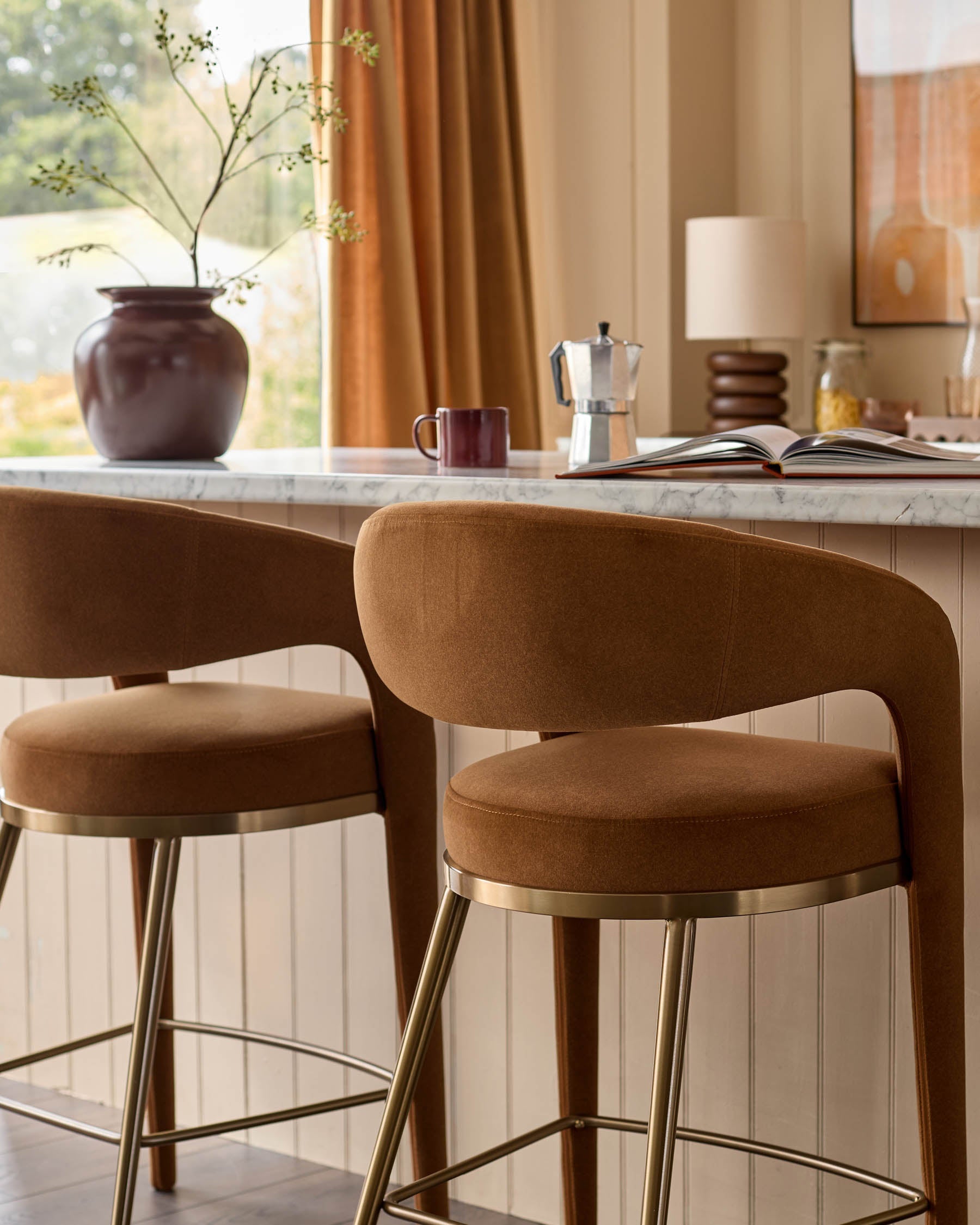 Tabouret de bar Rhett en tissu caramel