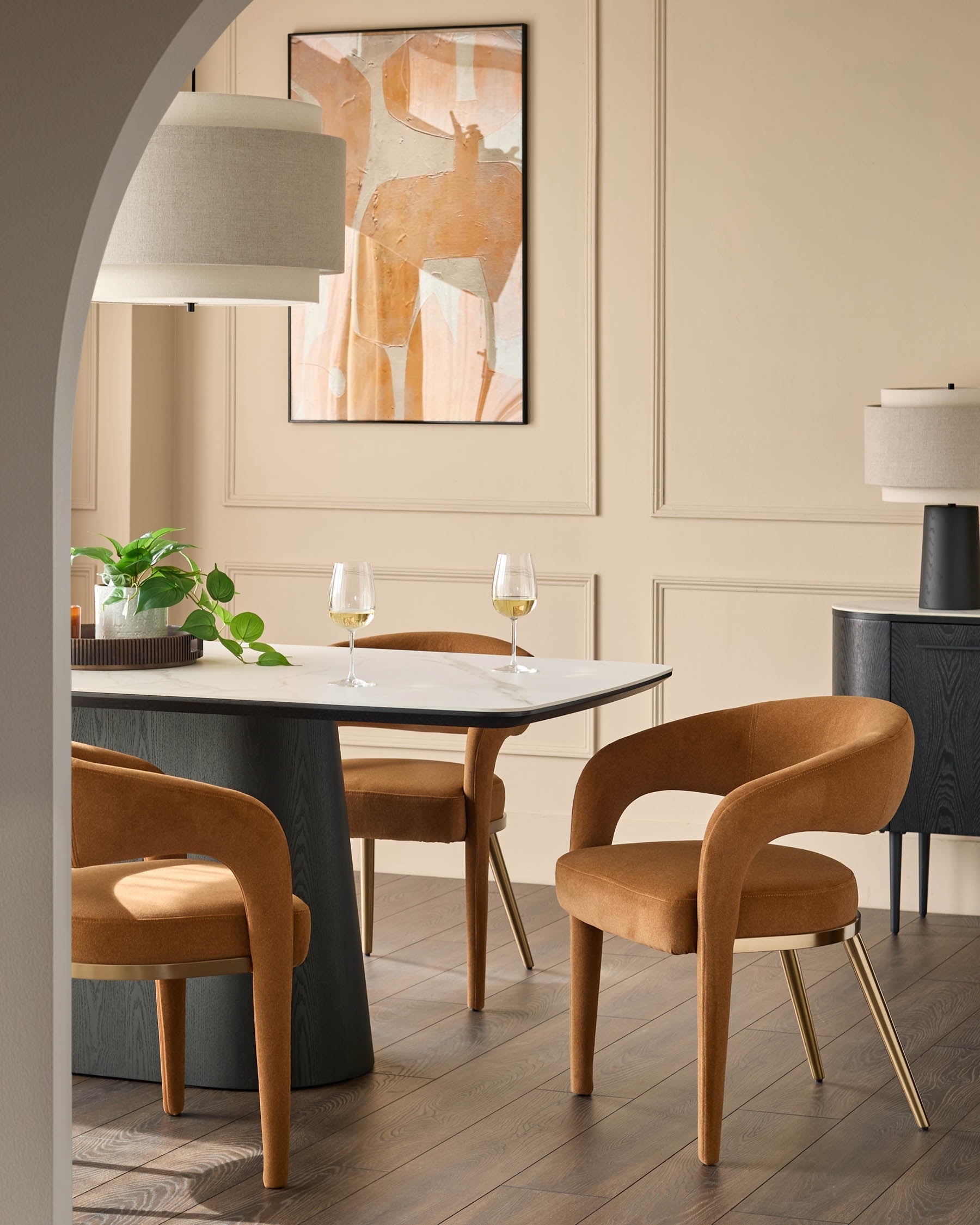 Chaise de salle à manger Rhett en tissu caramel