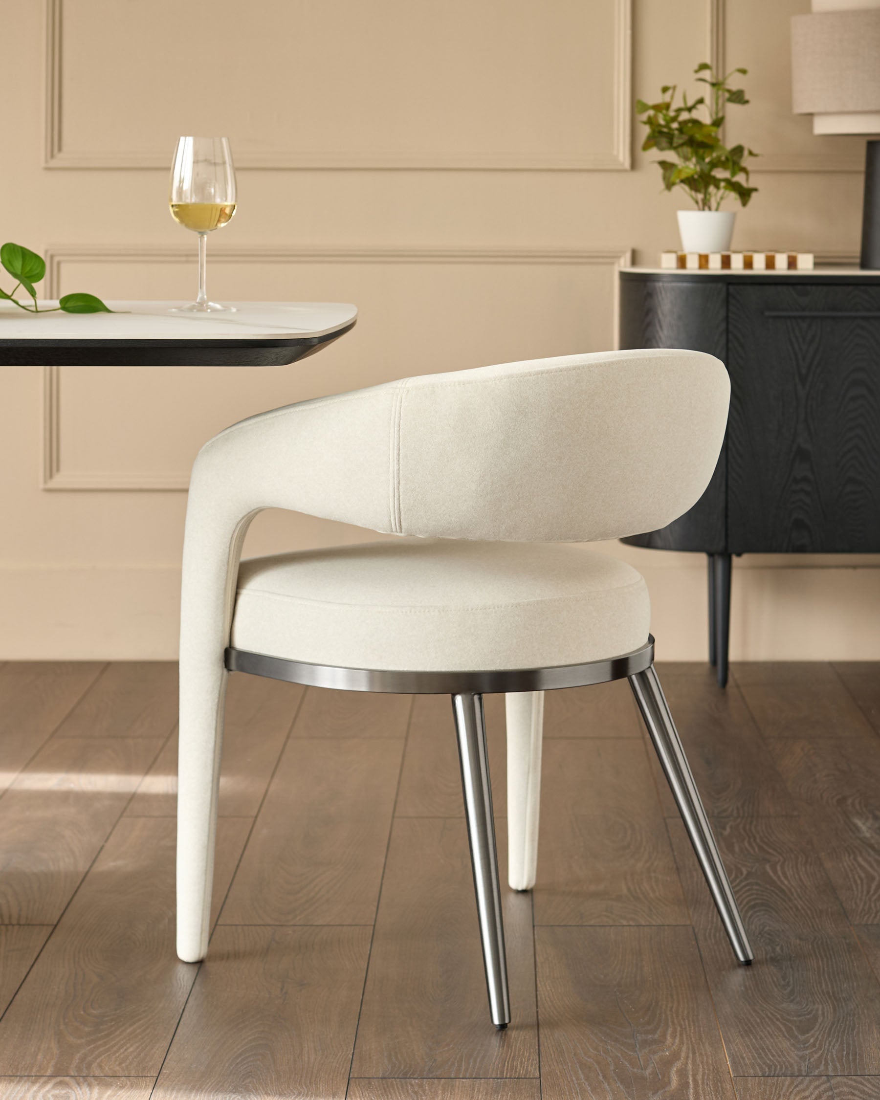 Chaise de salle à manger Rhett en tissu crème