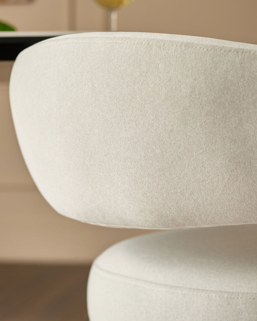 Chaise de salle à manger Rhett en tissu crème