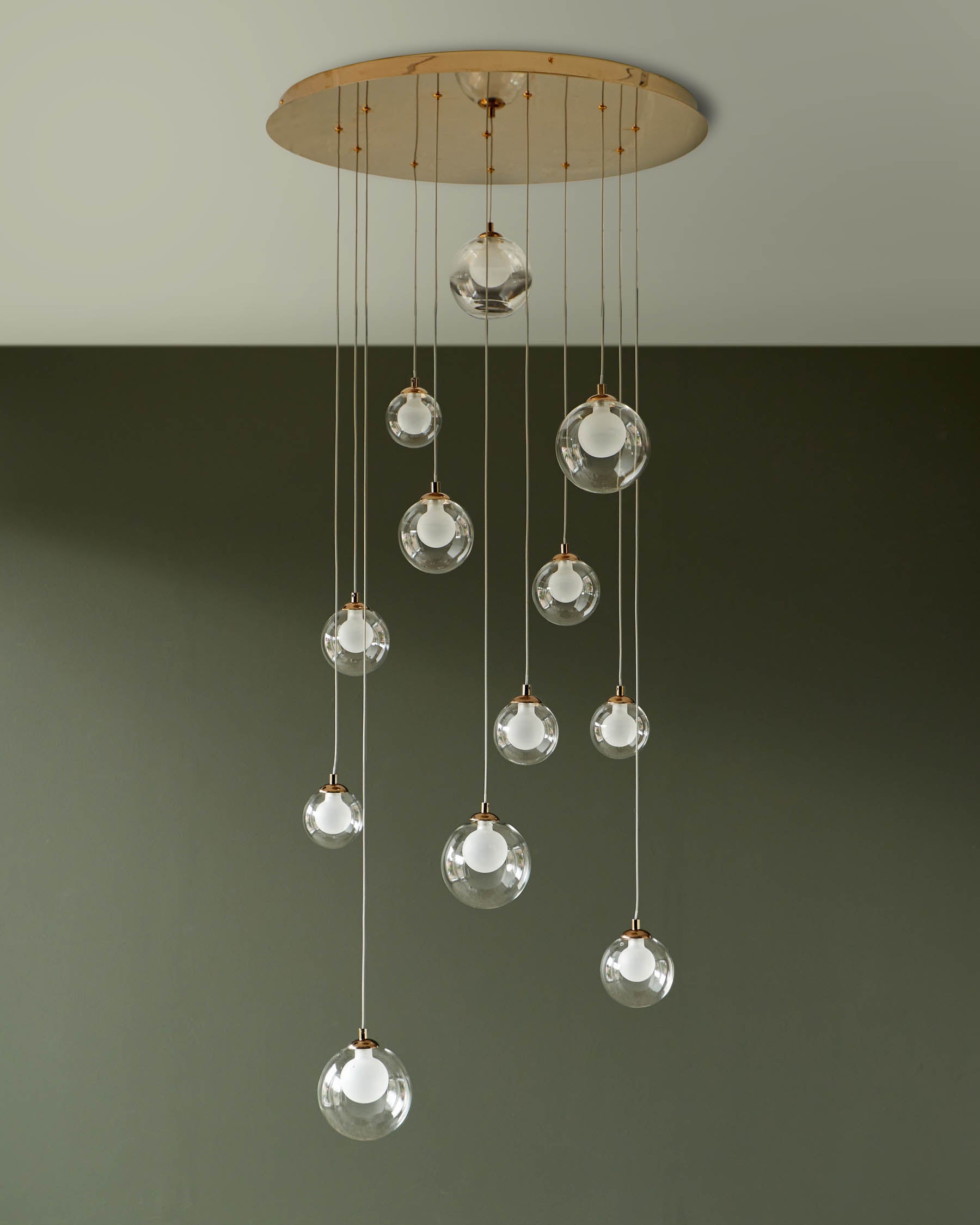 Suspension réglable Riley en verre transparent avec 12 LED