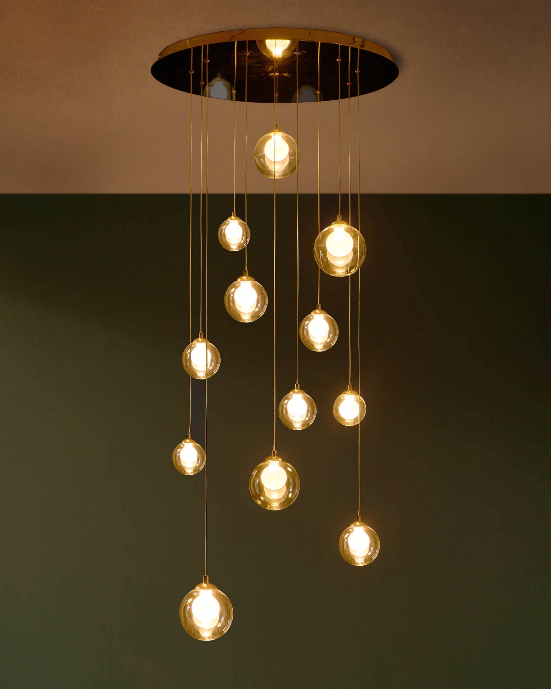 Suspension réglable Riley en verre transparent avec 12 LED