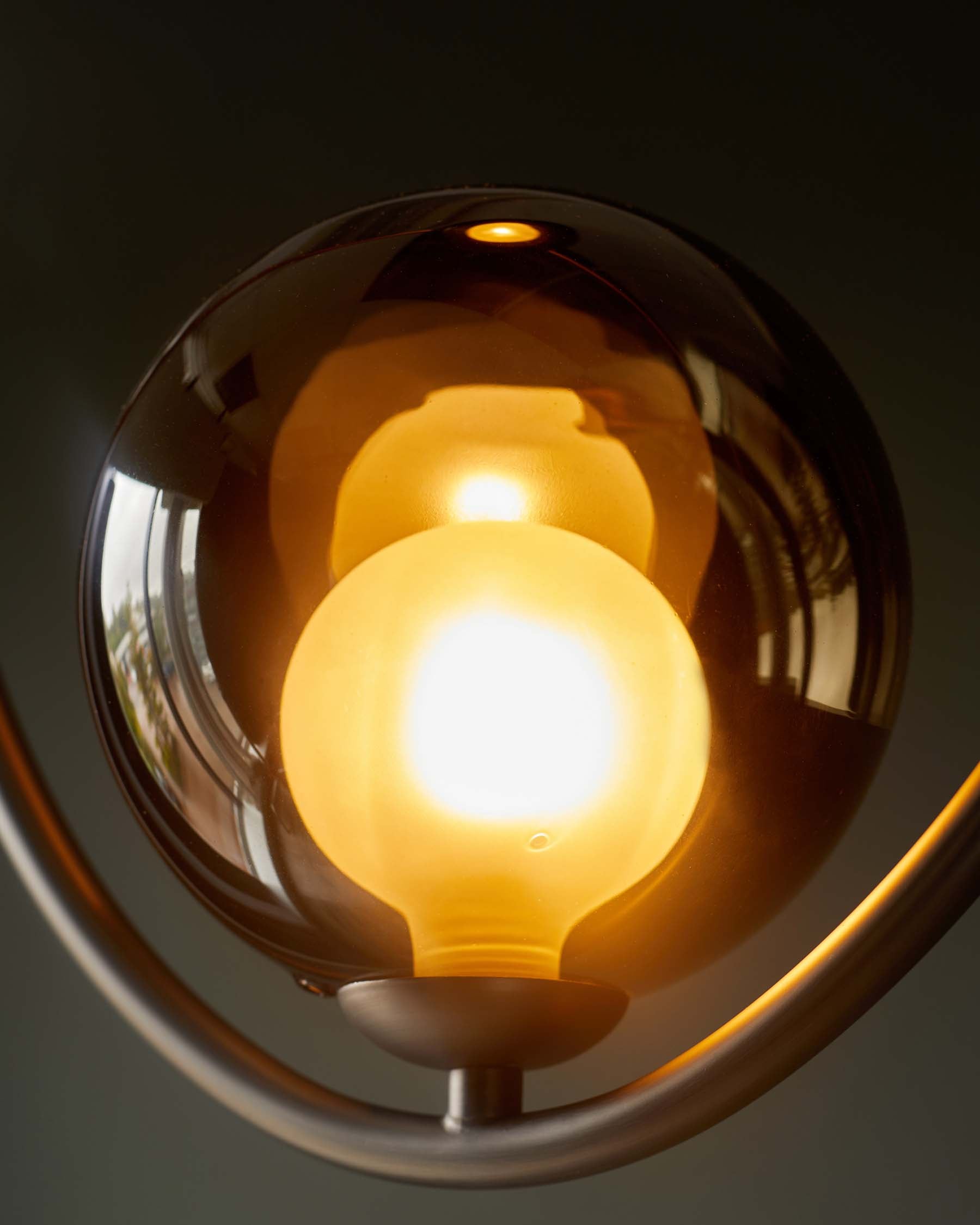 Suspension réglable Riley en verre moka à 2 lumières