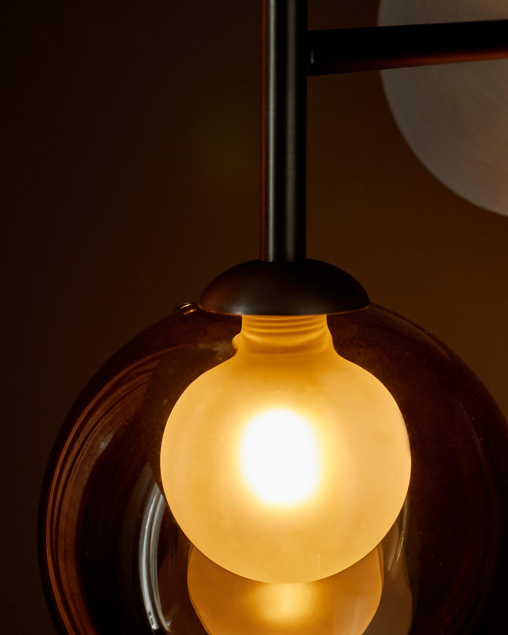 Applique murale en verre moka Riley