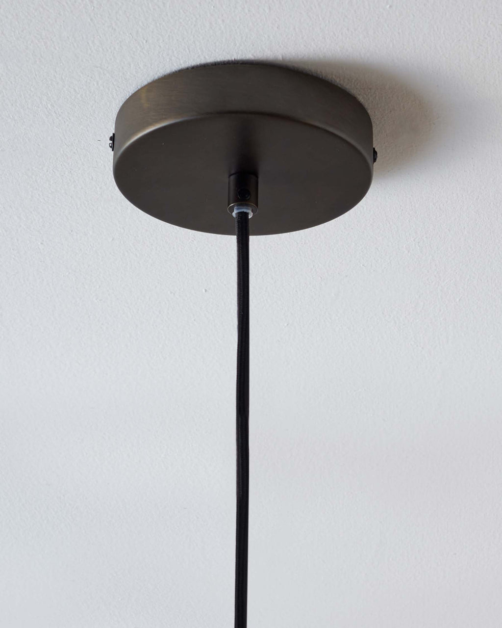 Suspension réglable Riley en verre moka à 2 lumières