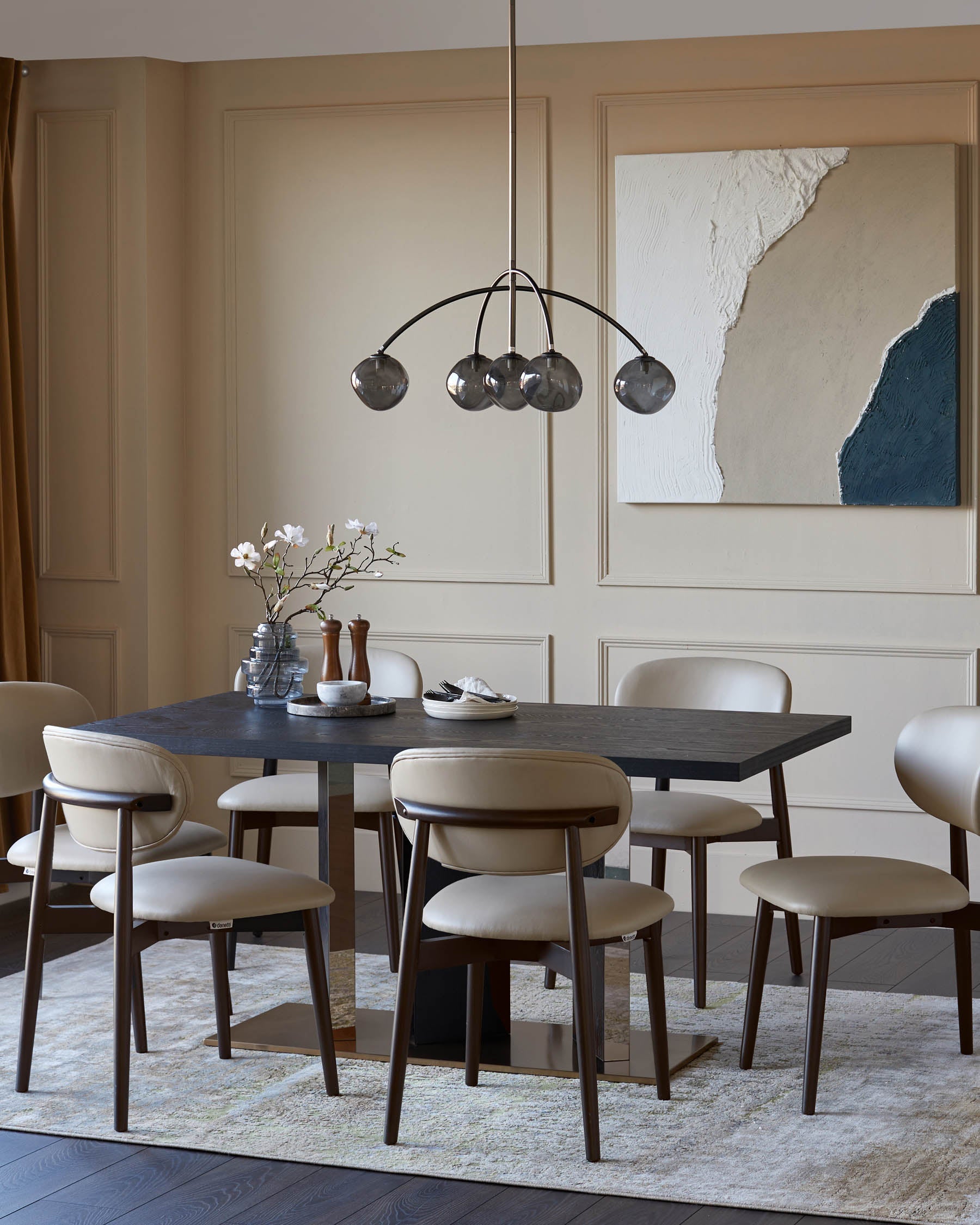 Chaise de salle à manger Ryann en cuir naturel