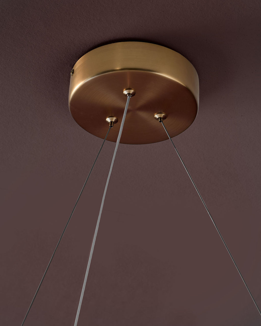 Suspension ronde Sadie en pierre aspect albâtre naturel, grand modèle