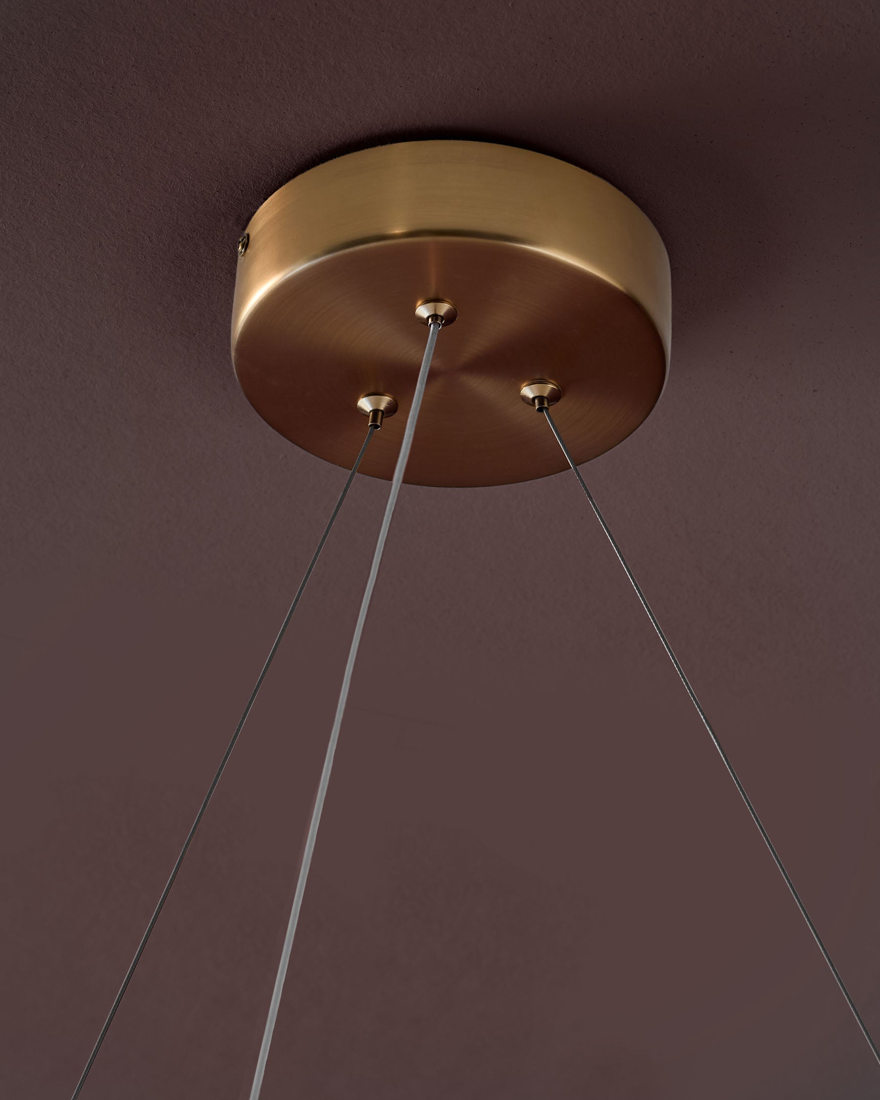 Suspension ronde Sadie en pierre aspect albâtre naturel, grand modèle