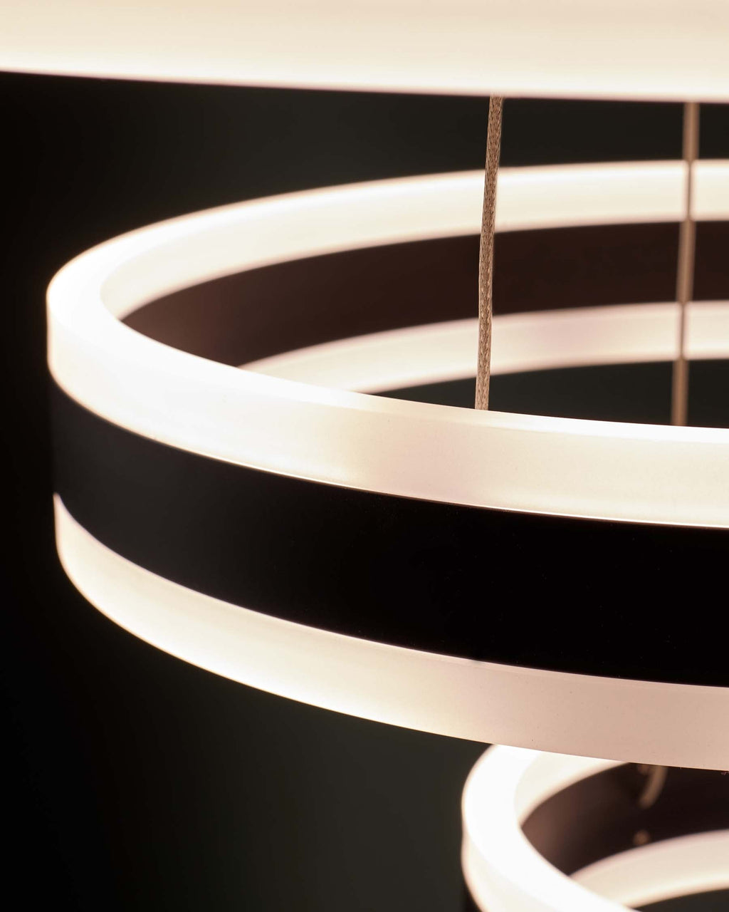 Suspension réglable Solana en métal noir