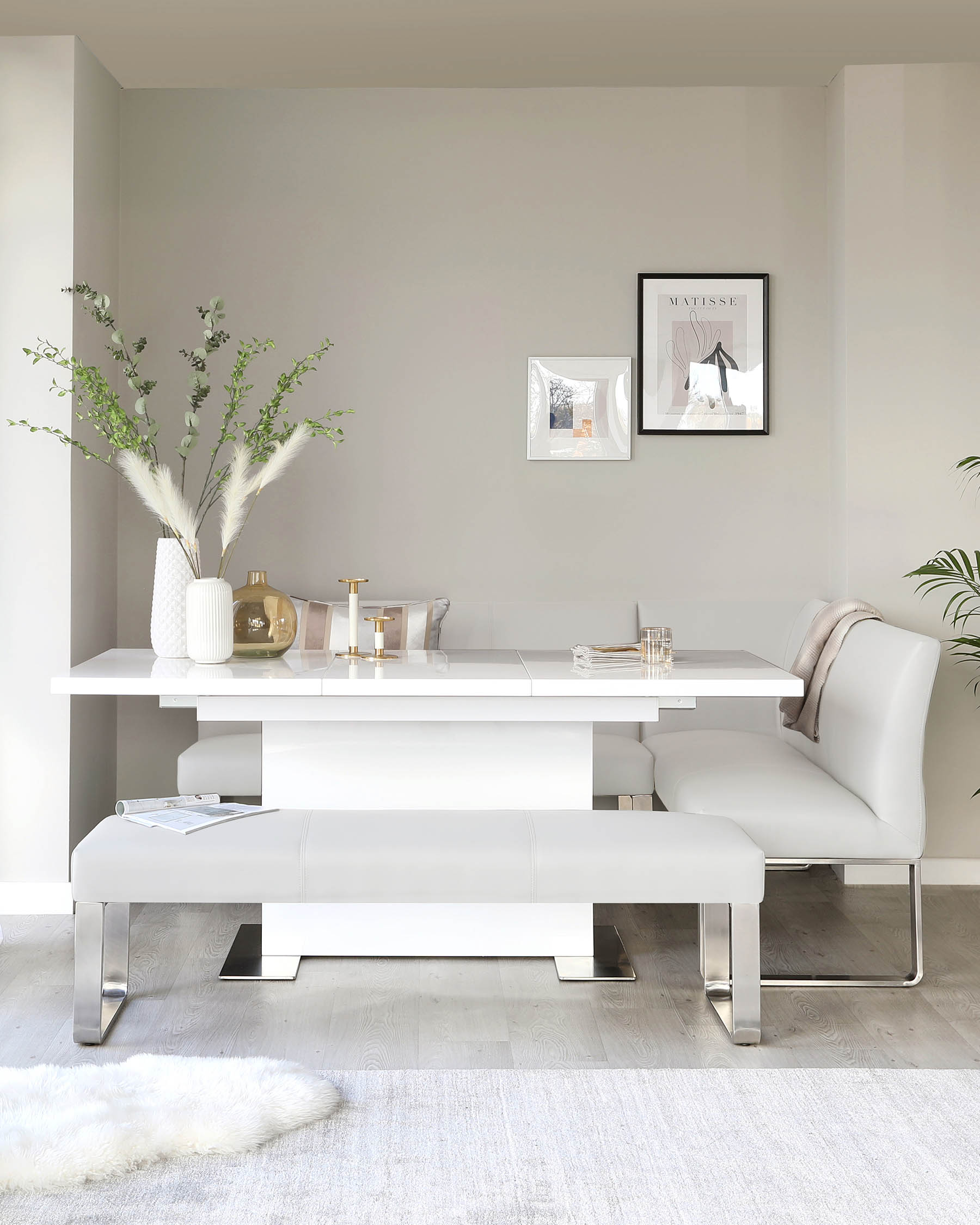 Banc de salle à manger d'angle gauche Loop 5 places en similicuir gris clair et acier inoxydable