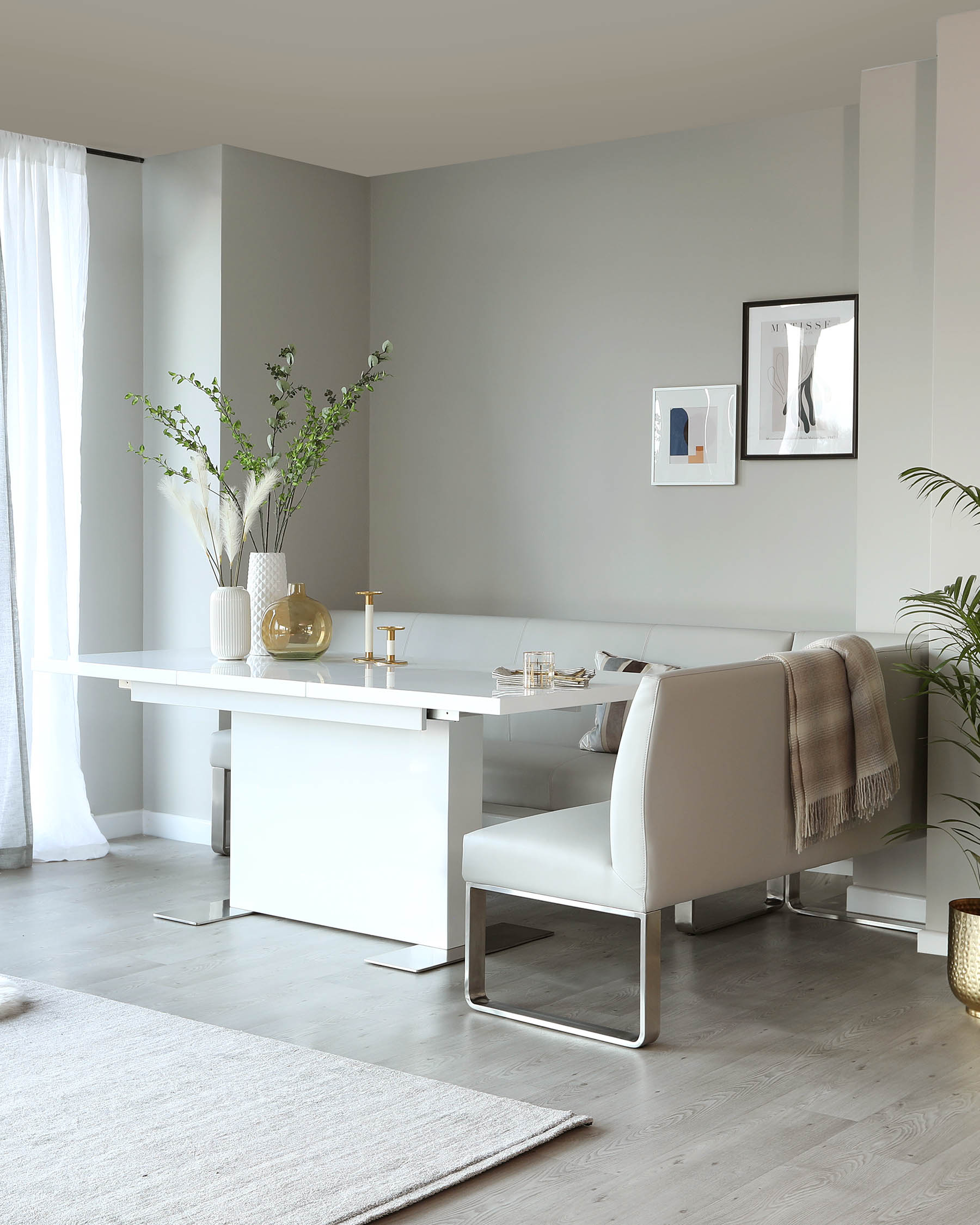 Banc de salle à manger d'angle gauche Loop 7 places en similicuir gris clair et acier inoxydable