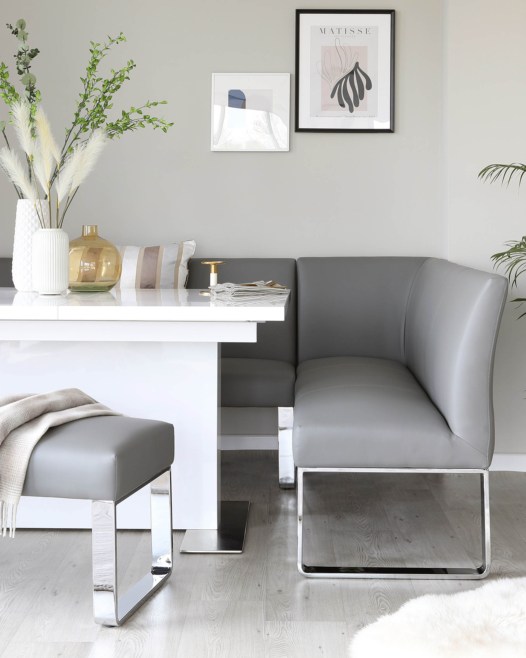 Banc d'angle gauche Loop 5 places en similicuir gris et chrome