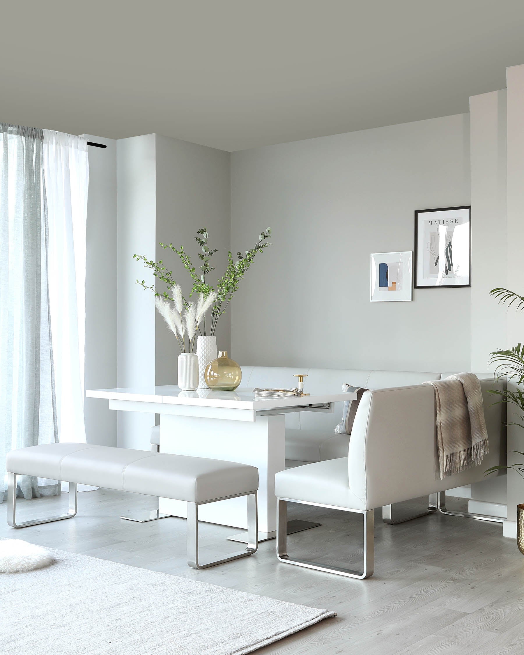 Banc de salle à manger d'angle gauche Loop 7 places en similicuir gris clair et acier inoxydable