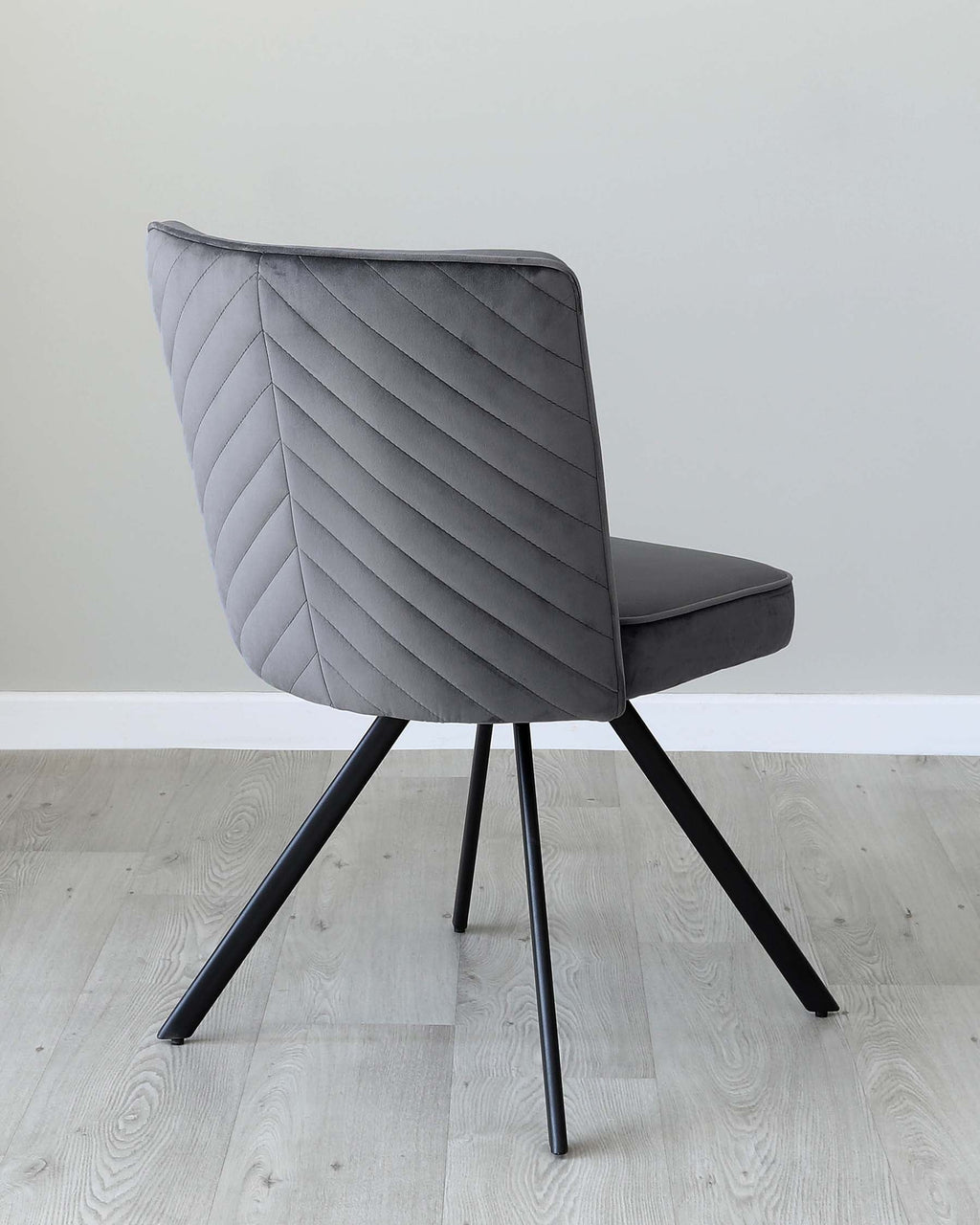 Fauteuil pivotant Serena en velours gris foncé