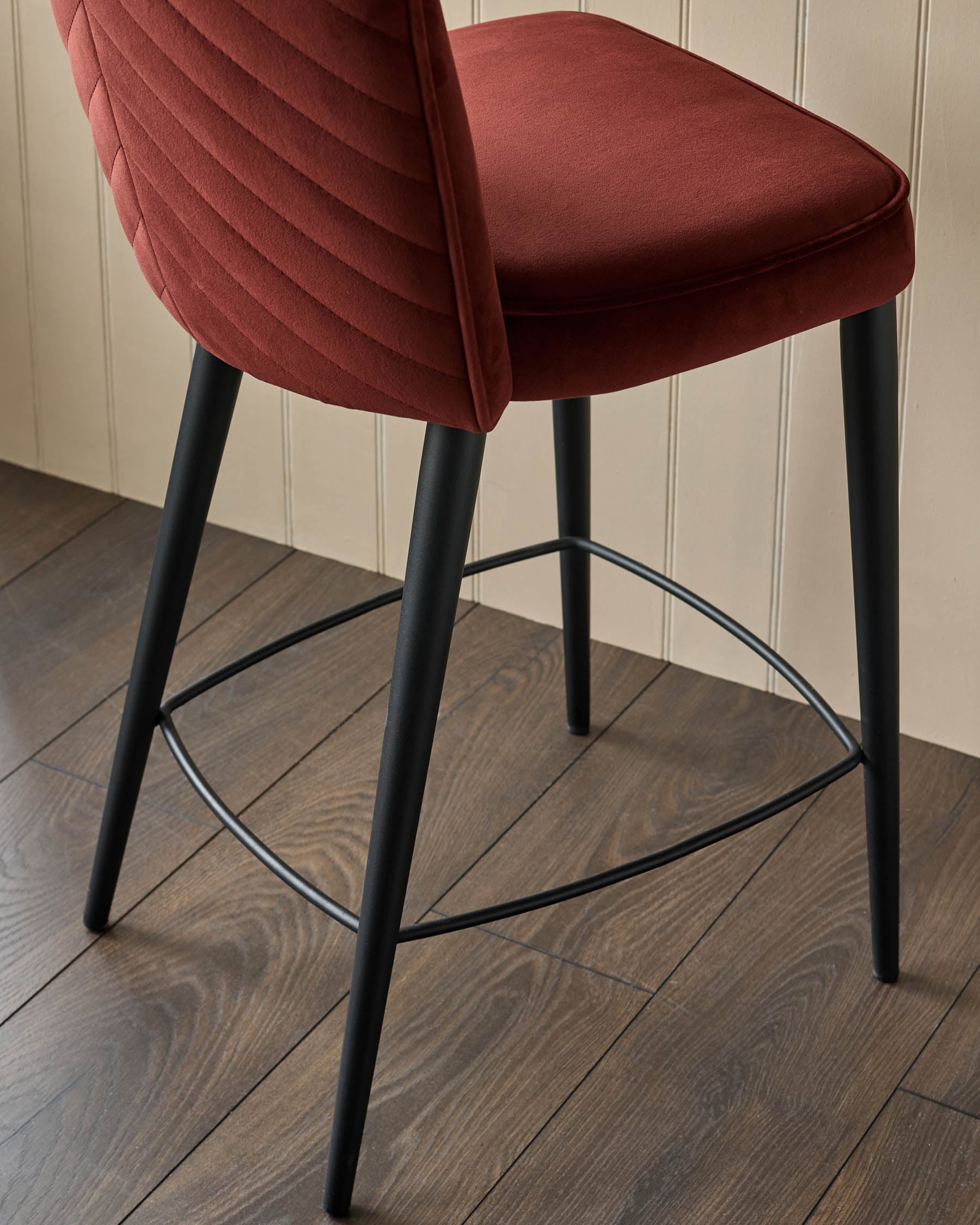 Tabouret de bar Serena en velours rouge caramel