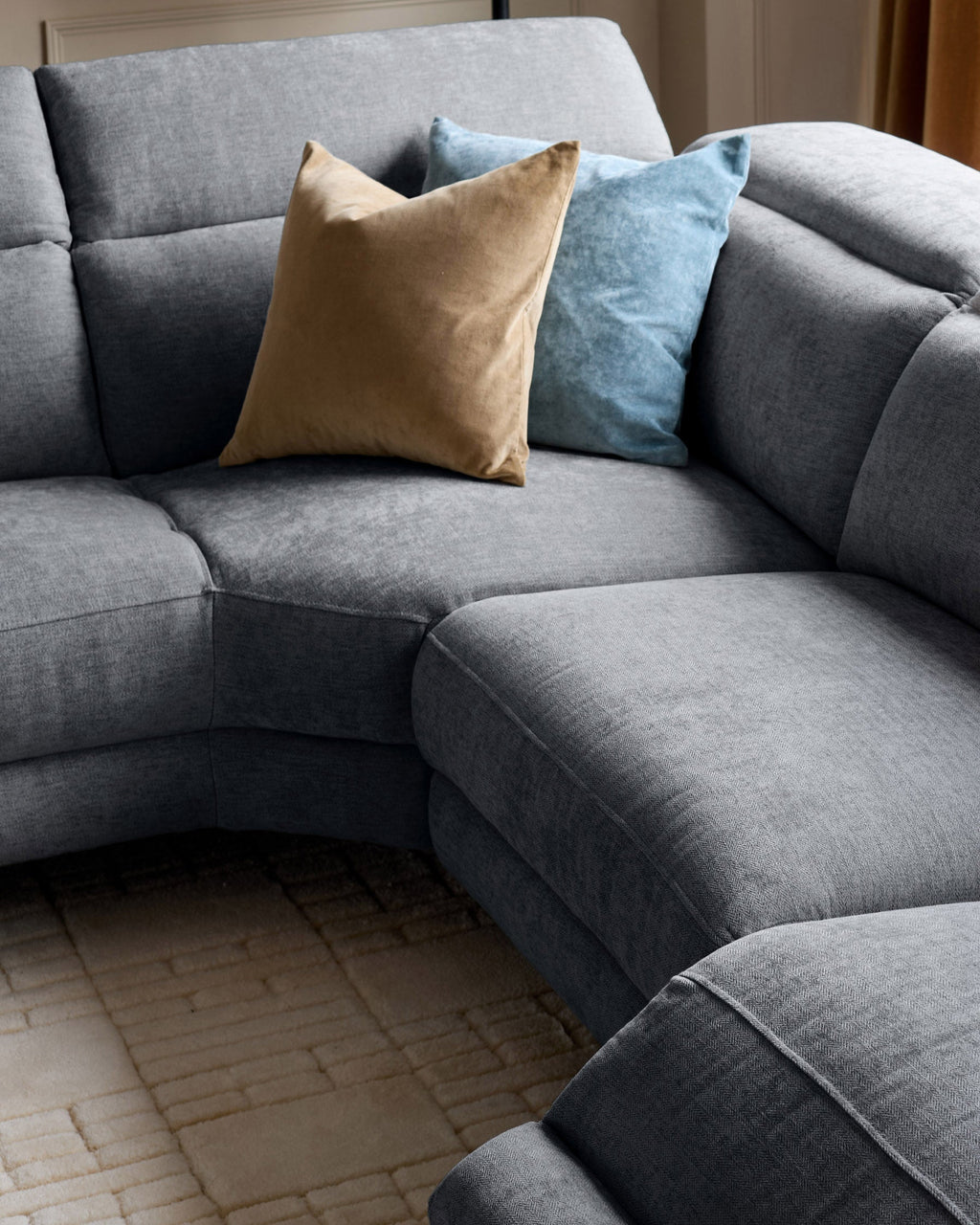 Canapé d'angle gauche inclinable en chenille bleu-gris serein