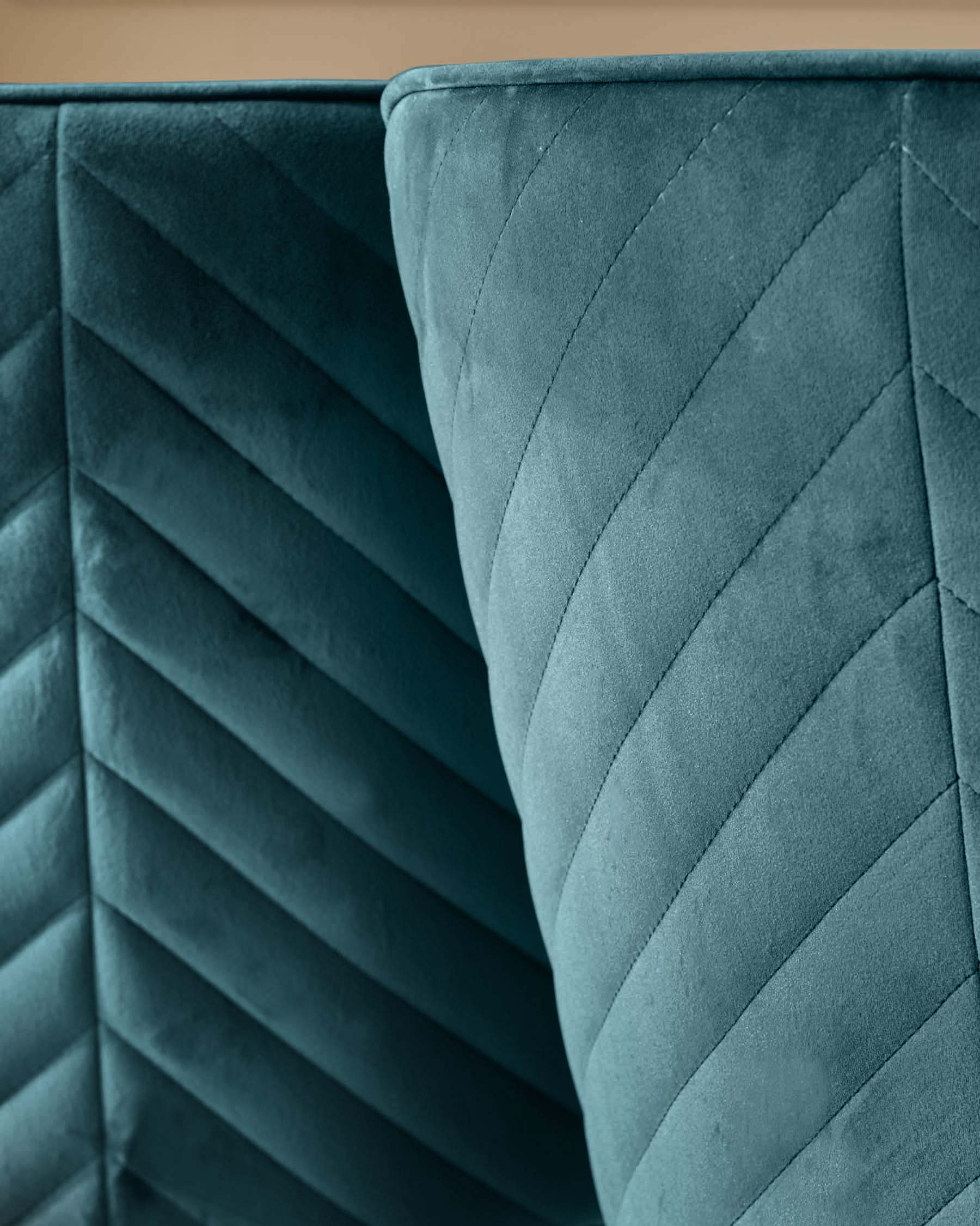 Chaise de salle à manger Serena en velours bleu sarcelle foncé