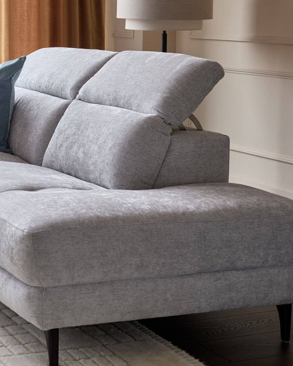 Fauteuil inclinable d'angle droit en tissu gris serein