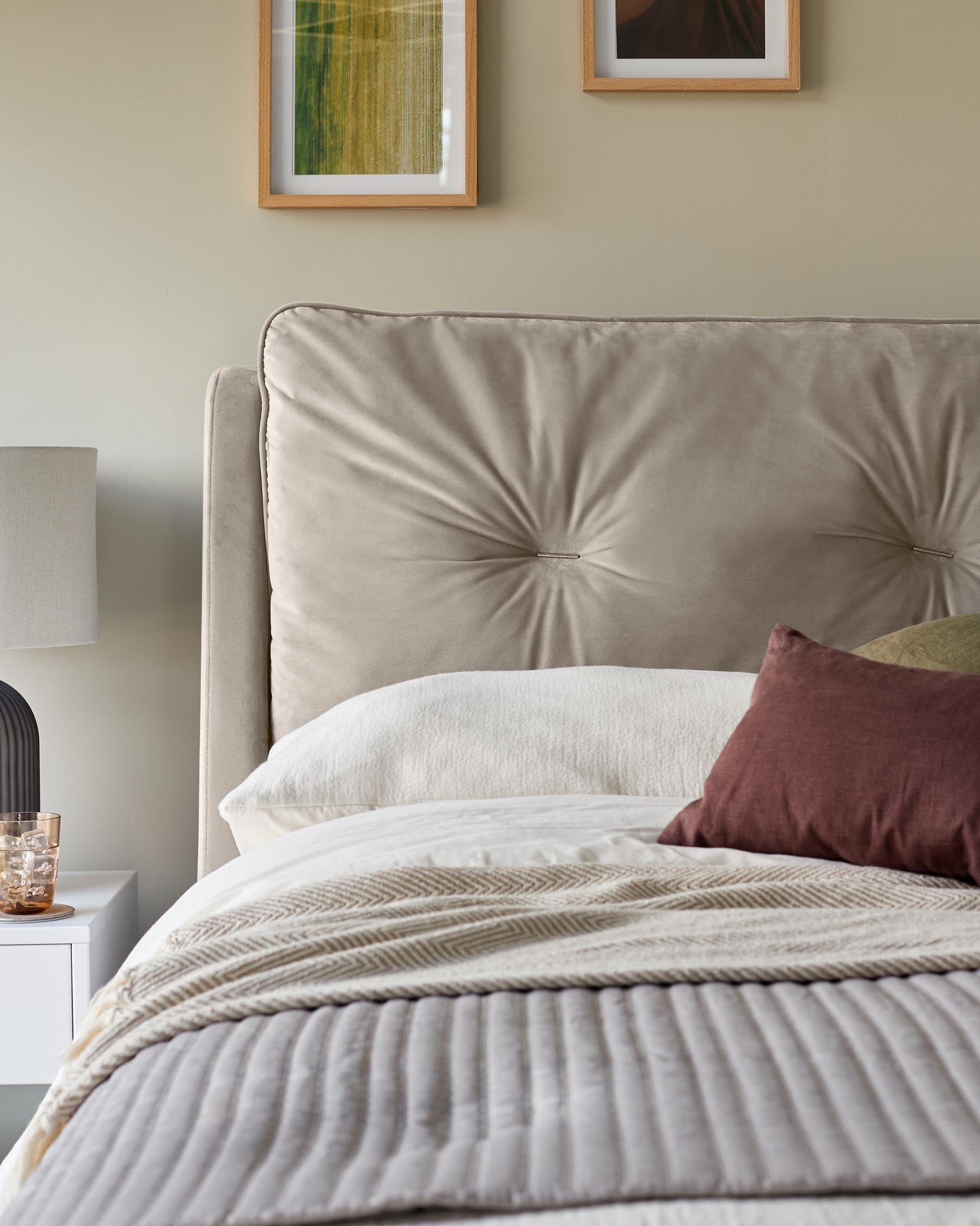 Lit coffre Siesta en velours champagne super king size avec coffre