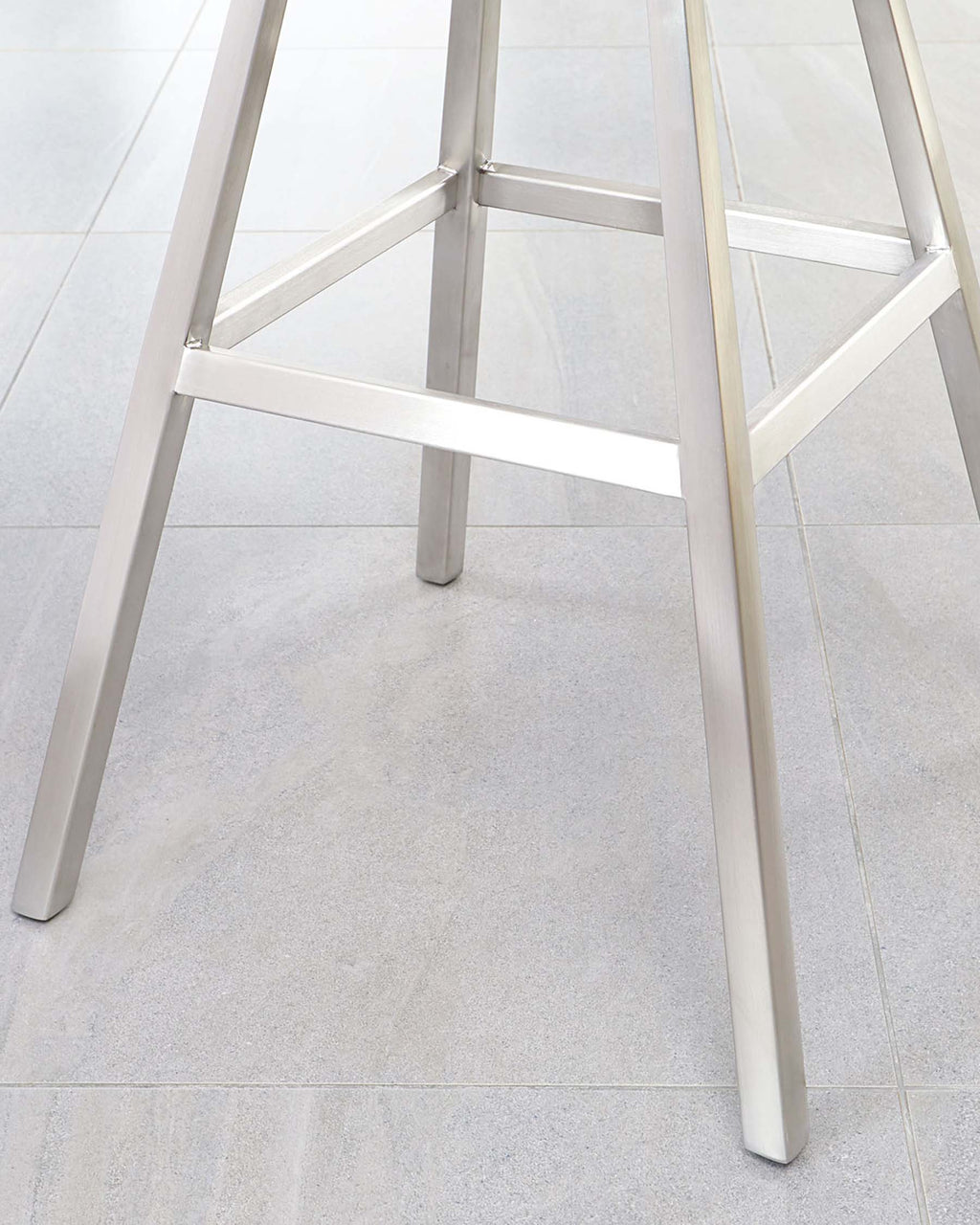 Tabouret de bar pivotant Theo en similicuir gris foncé