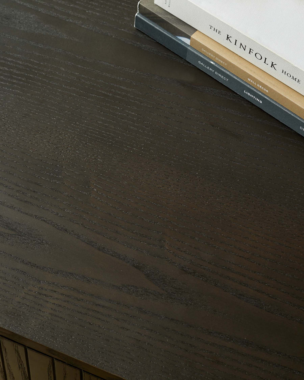 Table de chevet Toronto en frêne foncé à 2 tiroirs