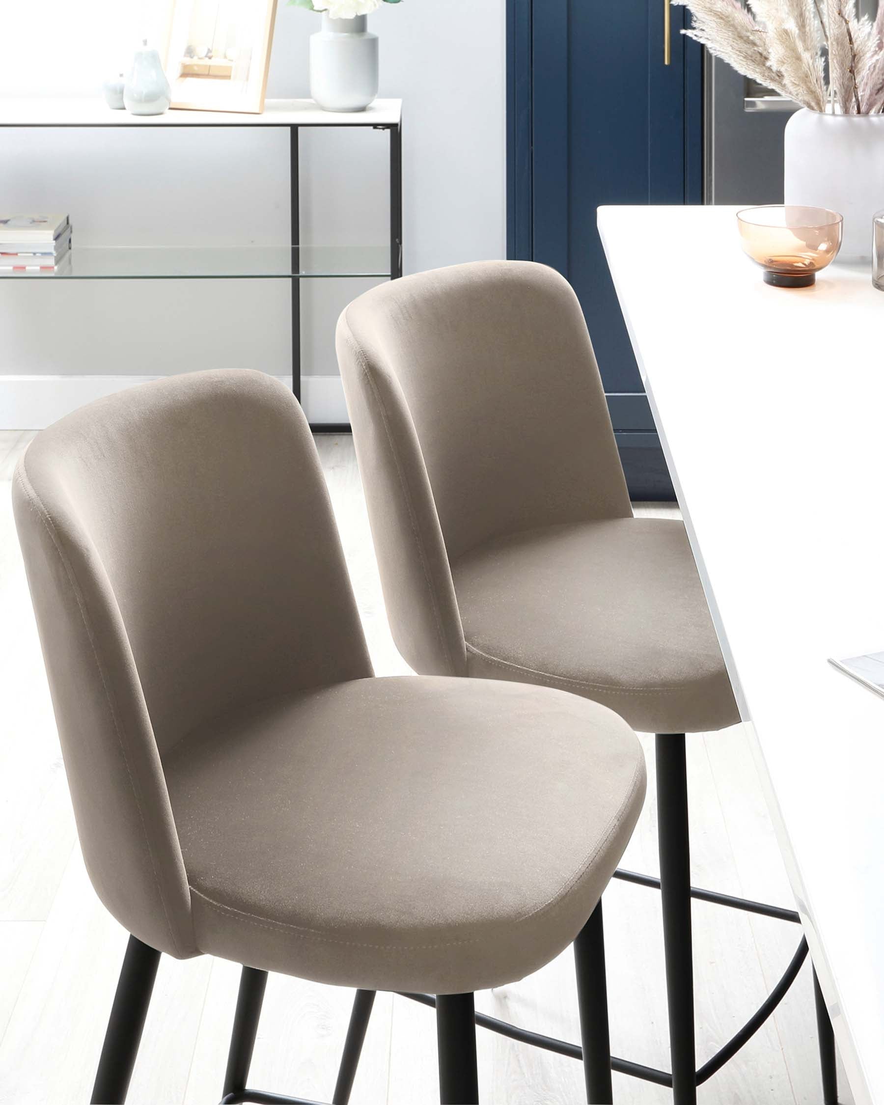 Tabouret de bar Trinny en velours champagne