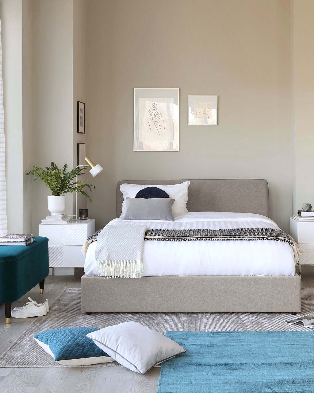 Lit king size en tissu gris Turin avec rangement