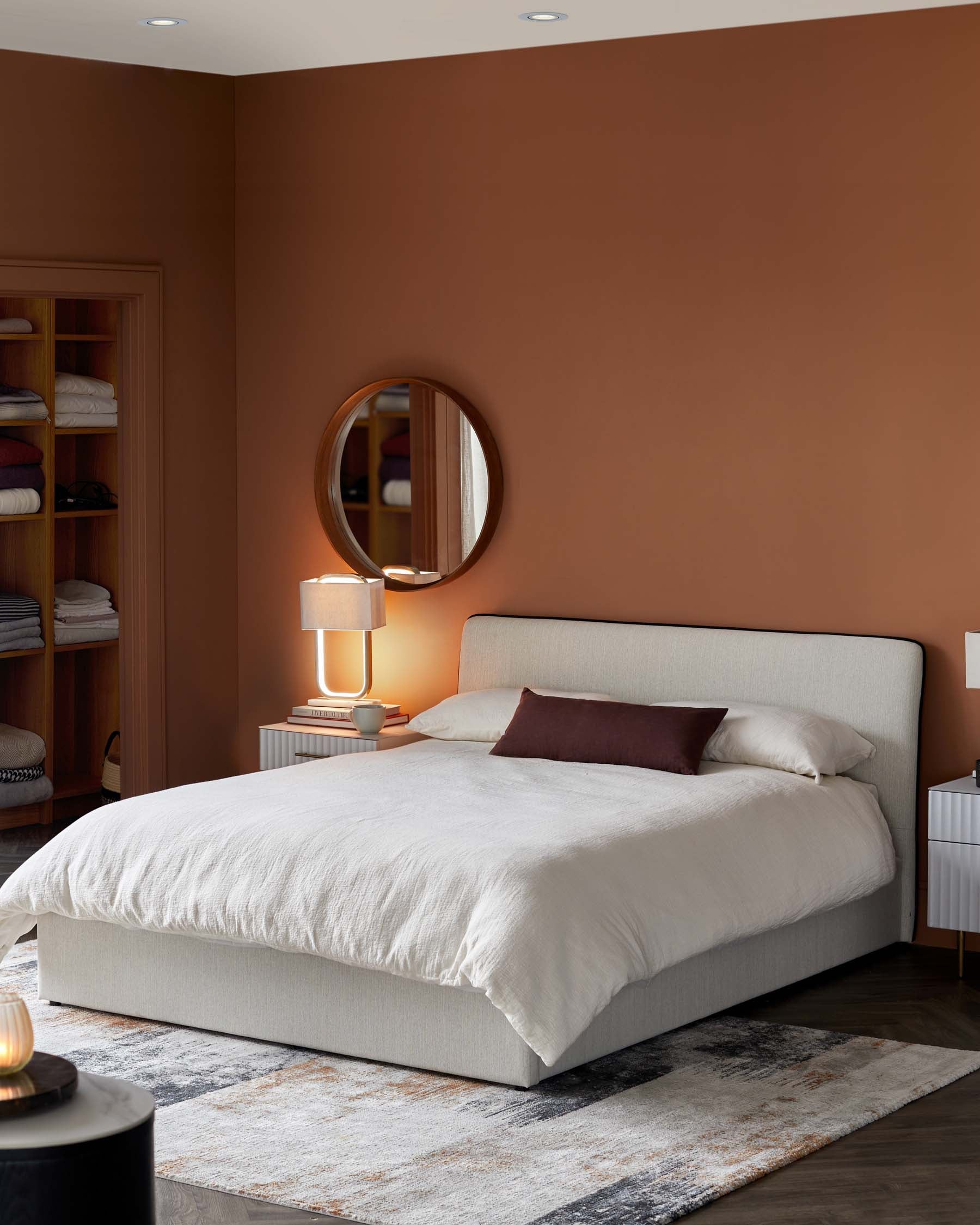 Lit coffre ottoman king size en tissu ivoire Turin