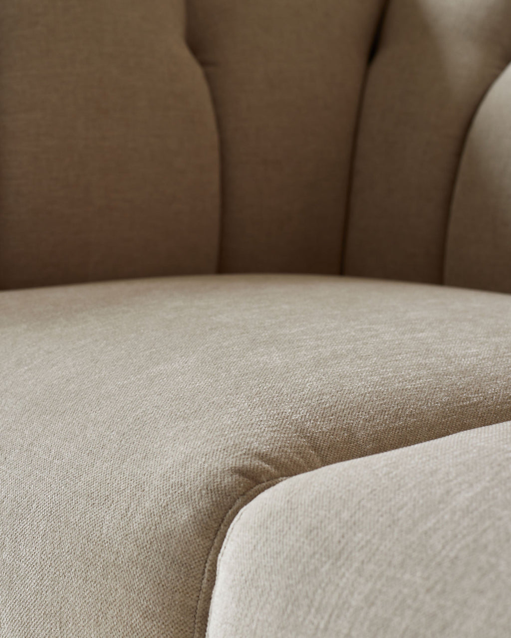 Canapé 2 places Valentina en chenille champagne