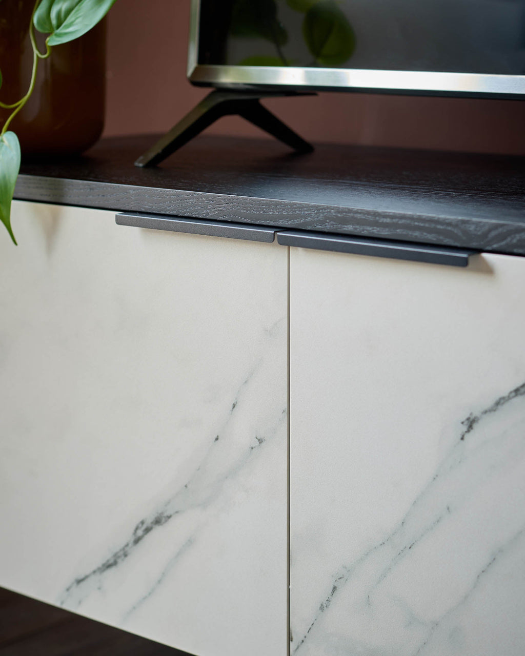 Meuble TV en céramique naturelle Winslow