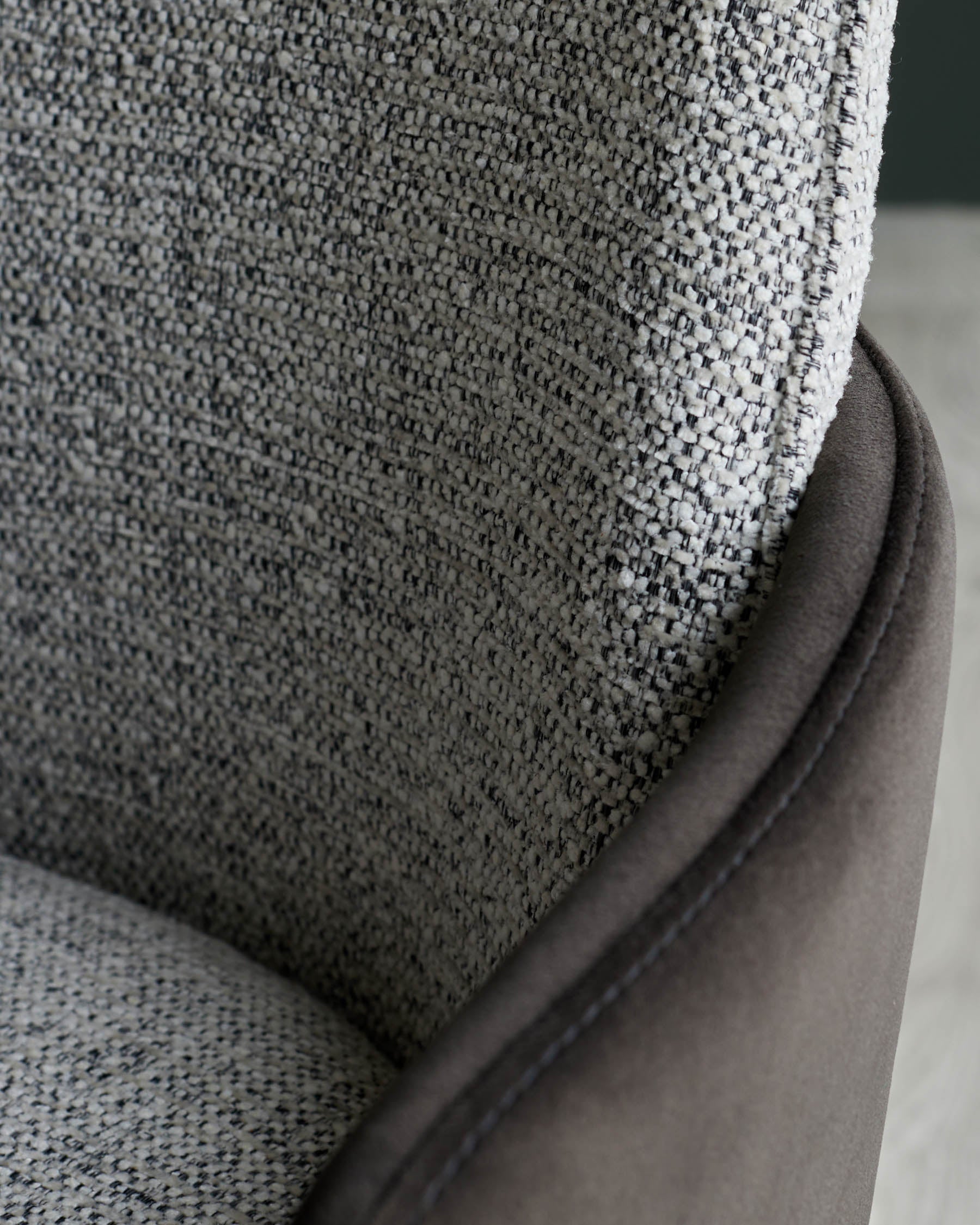 chaise de salle à manger en tissu gris Wren et velours moka