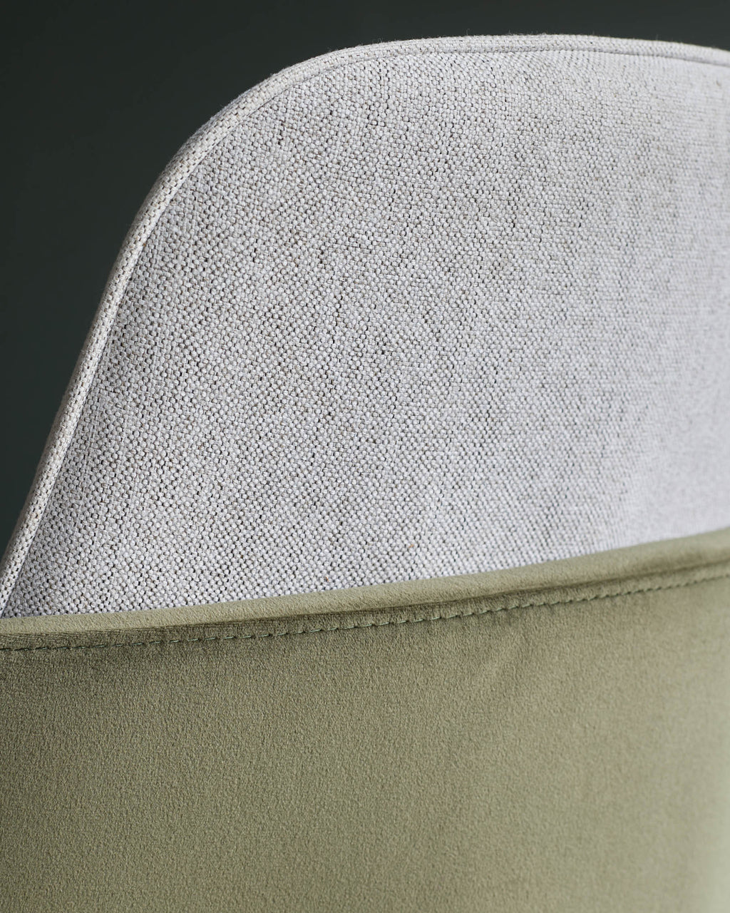 Chaise de salle à manger en tissu naturel Wren et velours vert olive