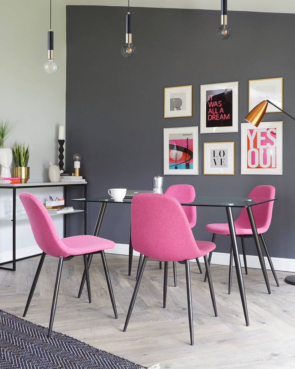 Table à manger Zilo noire et en verre 6 places