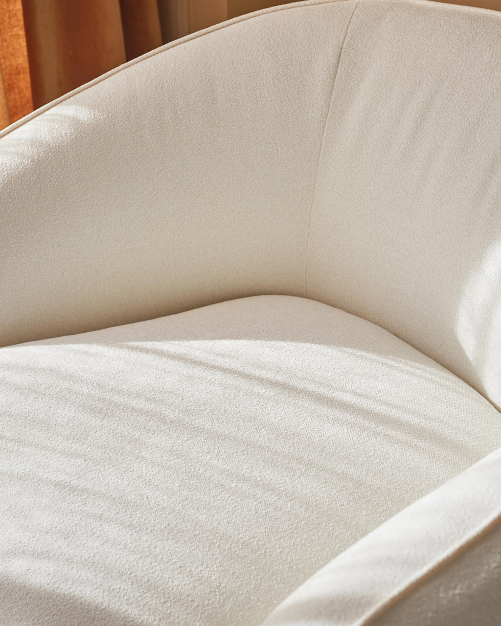 Fauteuil Zoey en bouclette ivoire