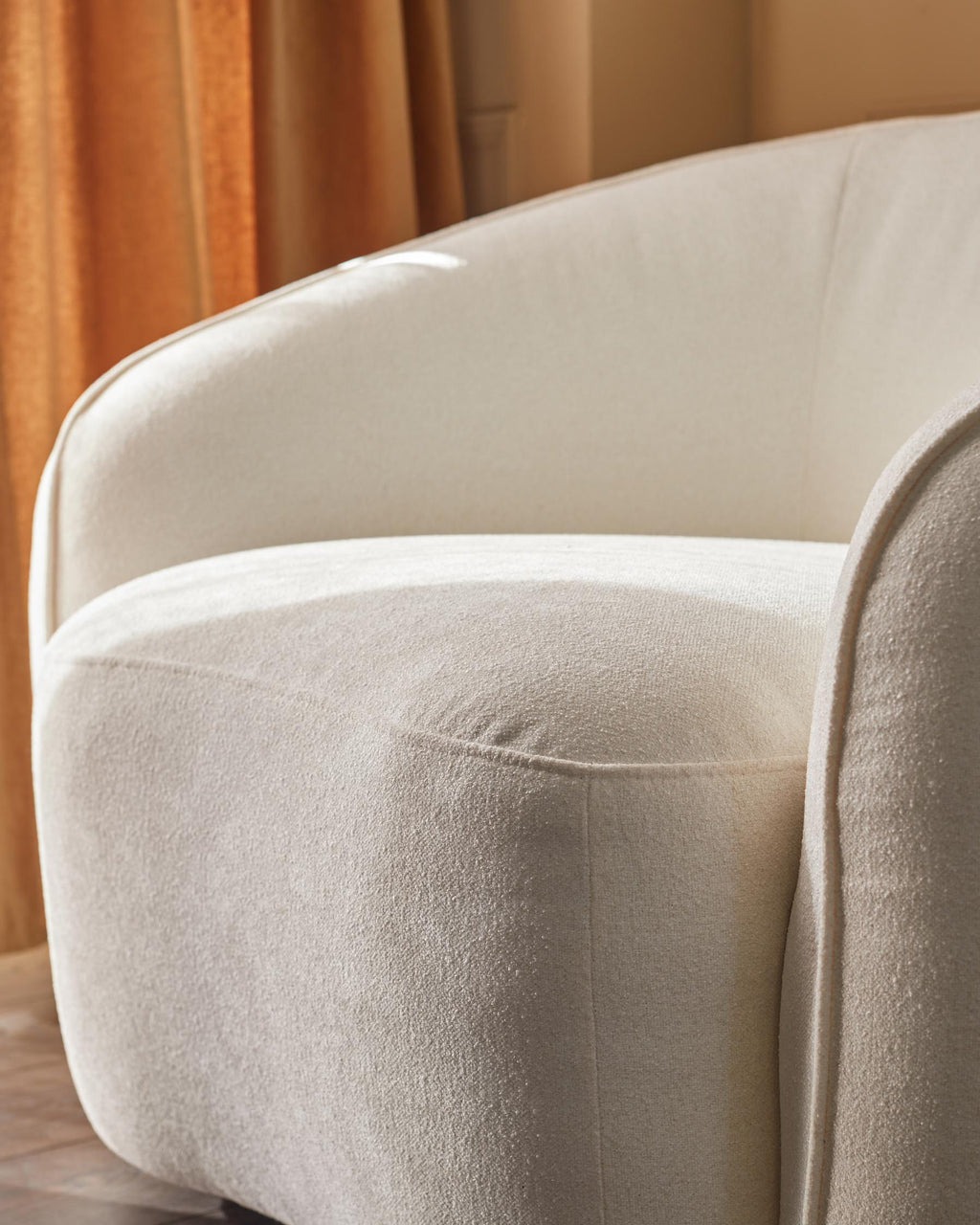 Fauteuil Zoey en bouclette ivoire