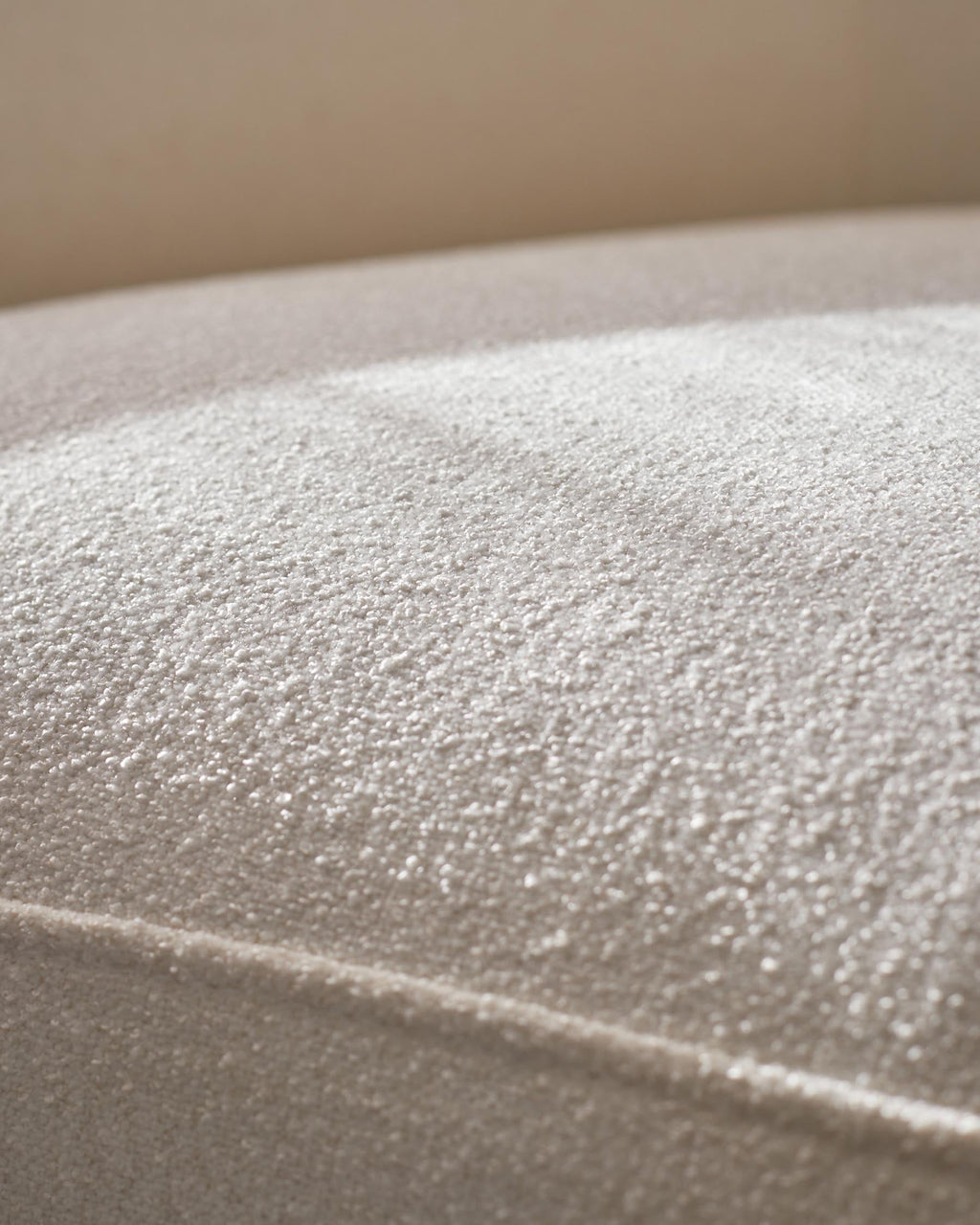 Fauteuil Zoey en bouclette ivoire