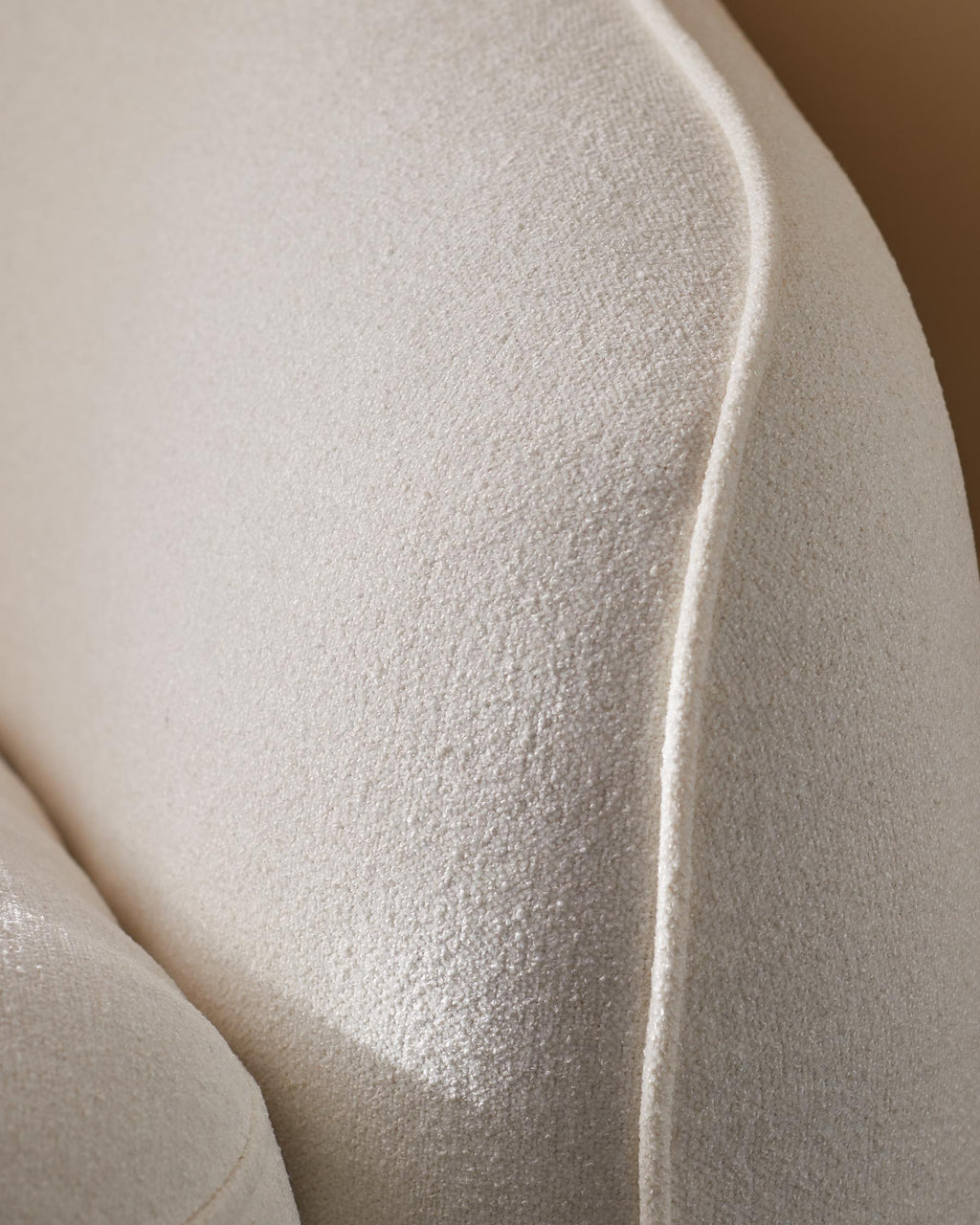 Fauteuil Zoey en bouclette ivoire