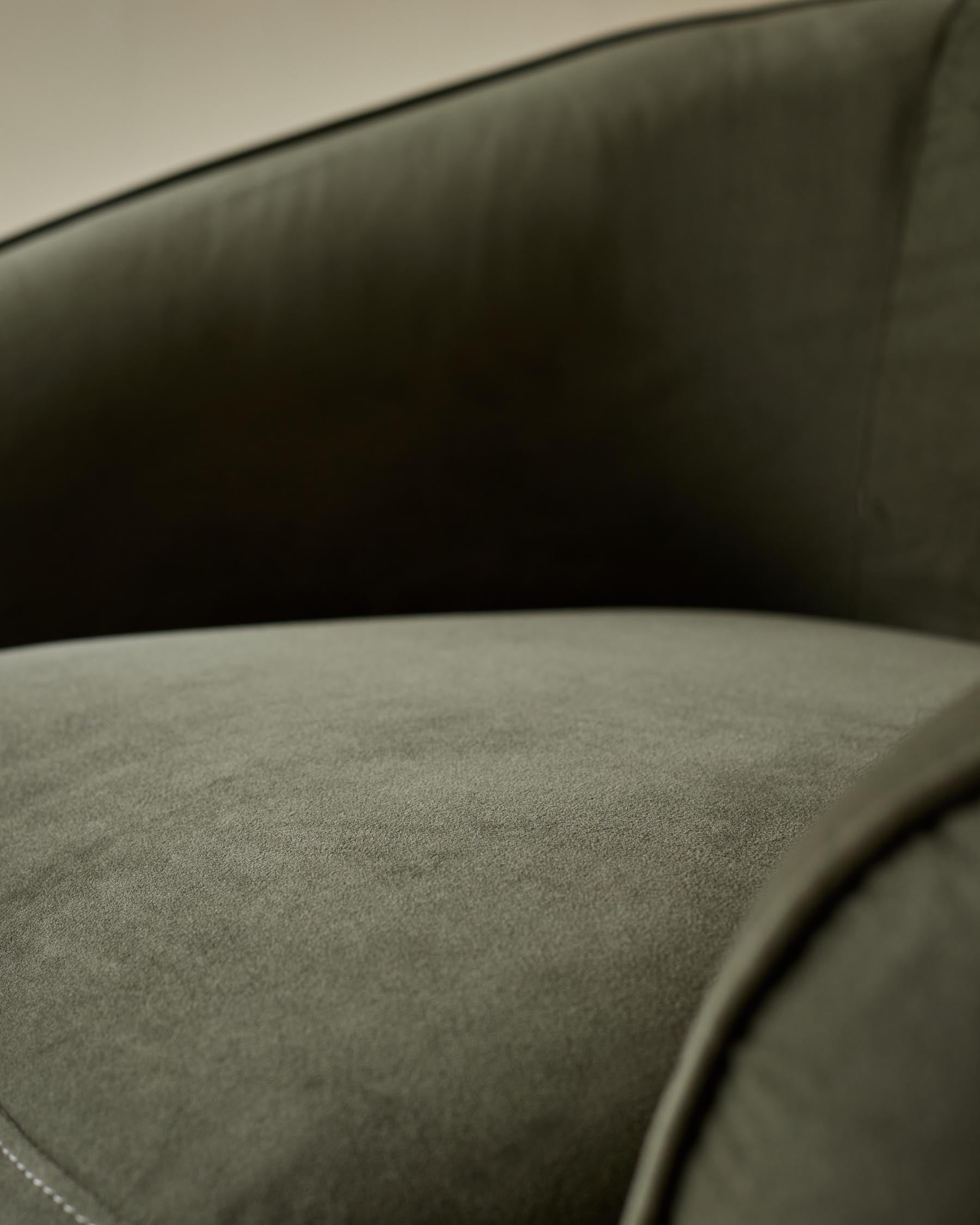 Fauteuil Zoey en velours vert olive